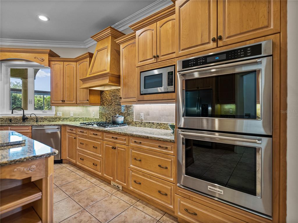 Winter Haven, Florida, 33884, United States, 4 Bedrooms Bedrooms, ,4 BathroomsBathrooms,Residential,For Sale,1934531