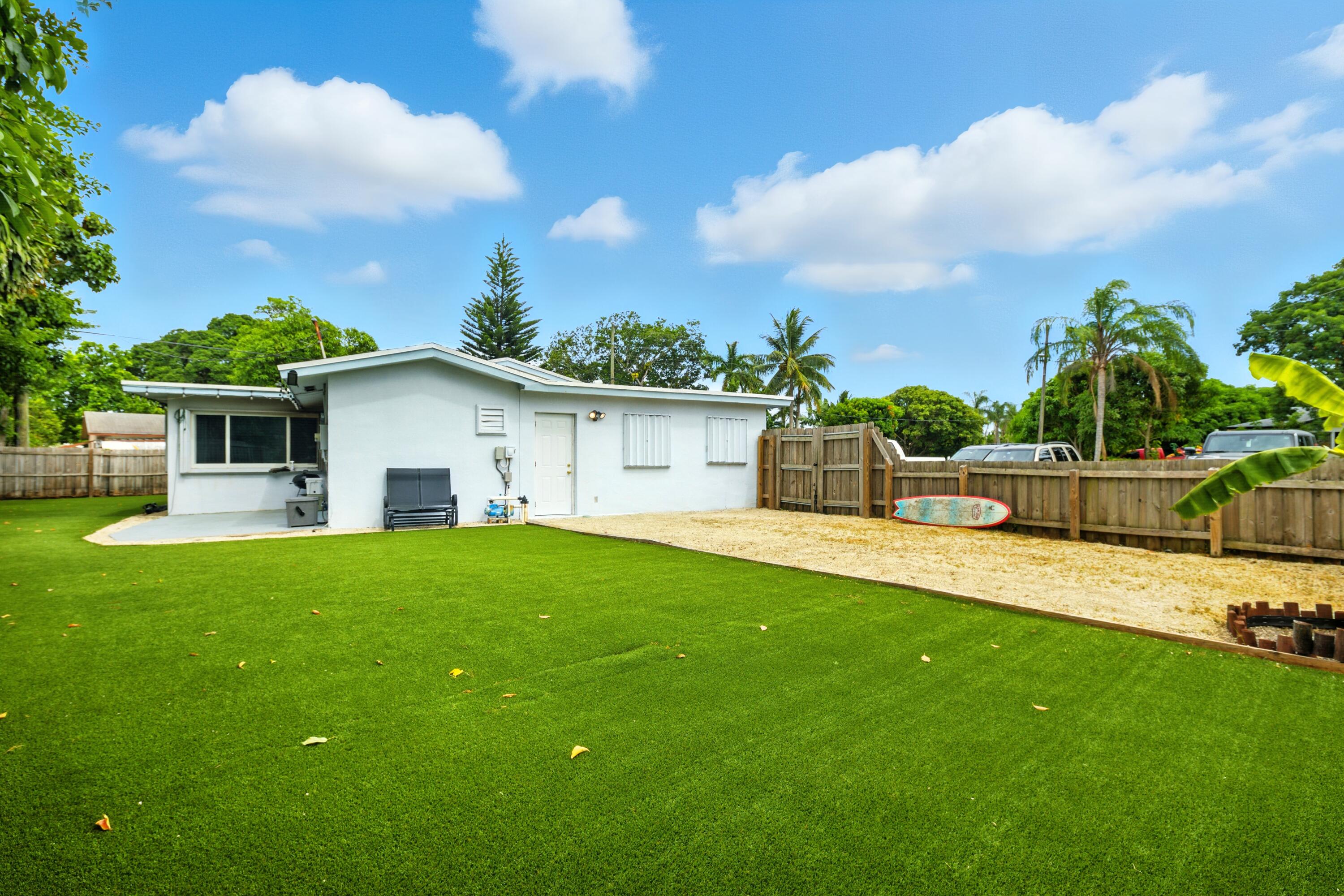 Boynton Beach, Florida, 33435, United States, 2 Bedrooms Bedrooms, ,2 BathroomsBathrooms,Residential,For Sale,1932647