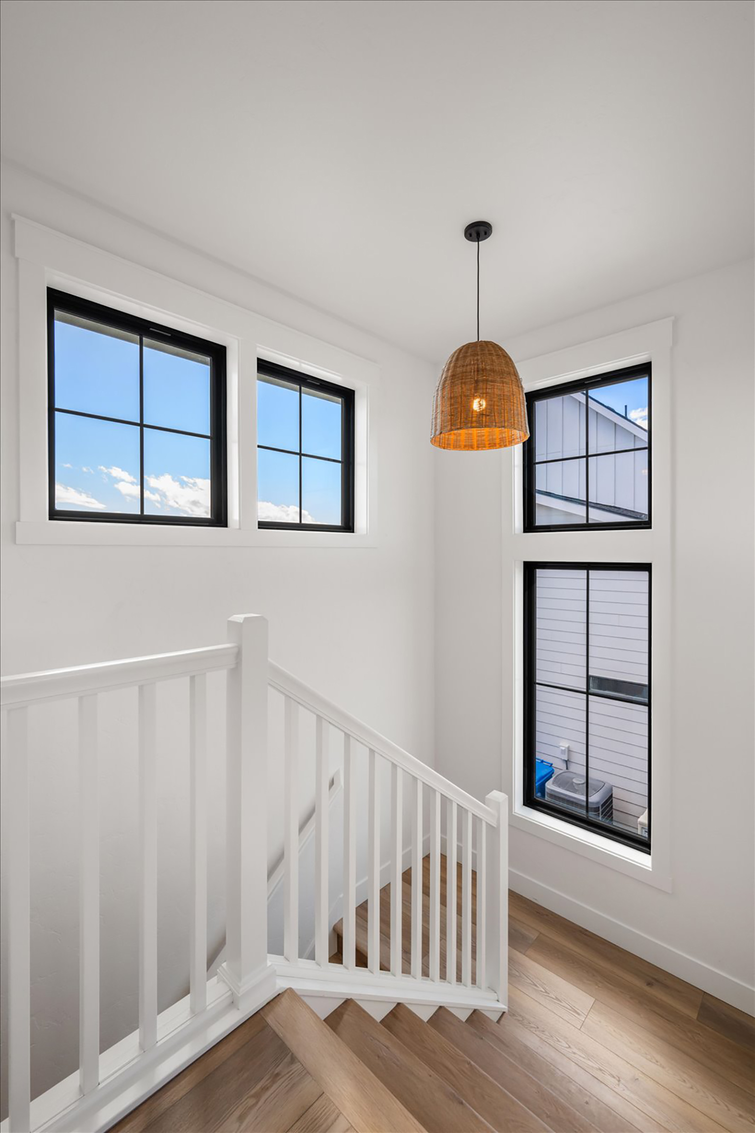  5 bed plus den and 2nd family room, great plan - 物件實景