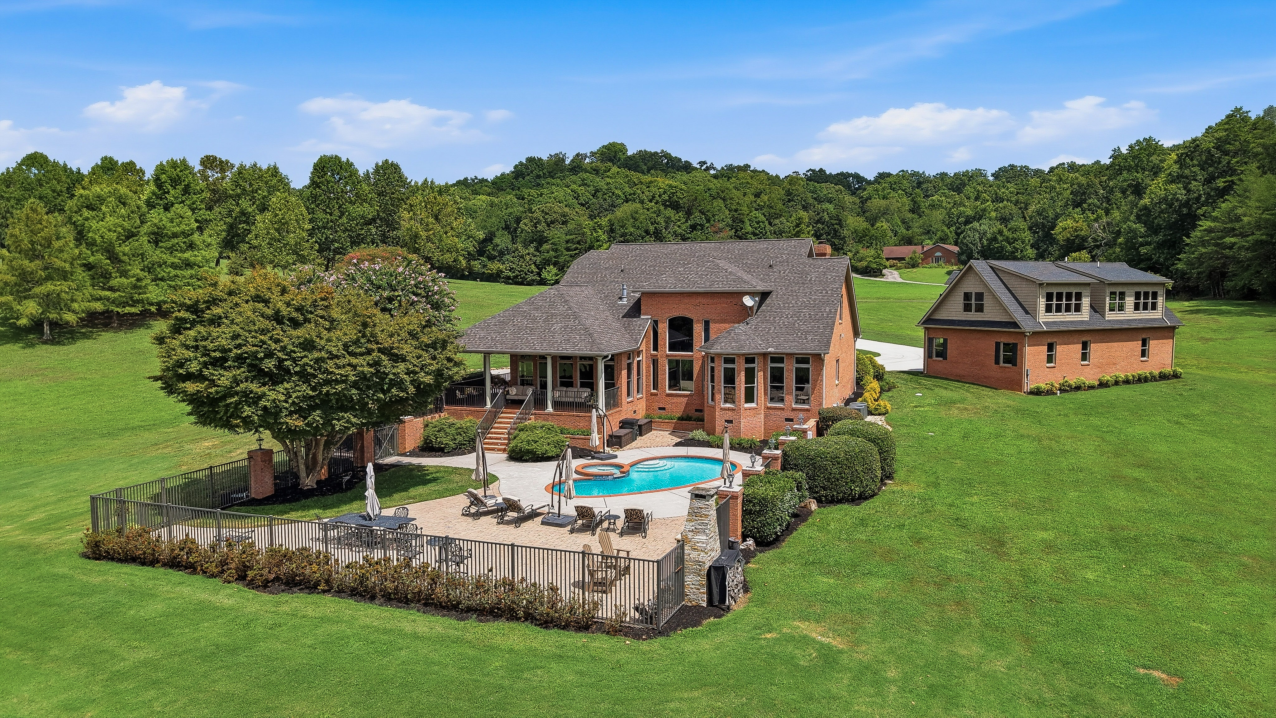  4262 Lake Meadow Way, Louisville, TN 37777 - 物件實景