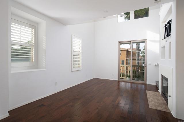 Chula Vista, California, 91913, United States, 2 Bedrooms Bedrooms, ,3 BathroomsBathrooms,Residential,For Sale,1990825