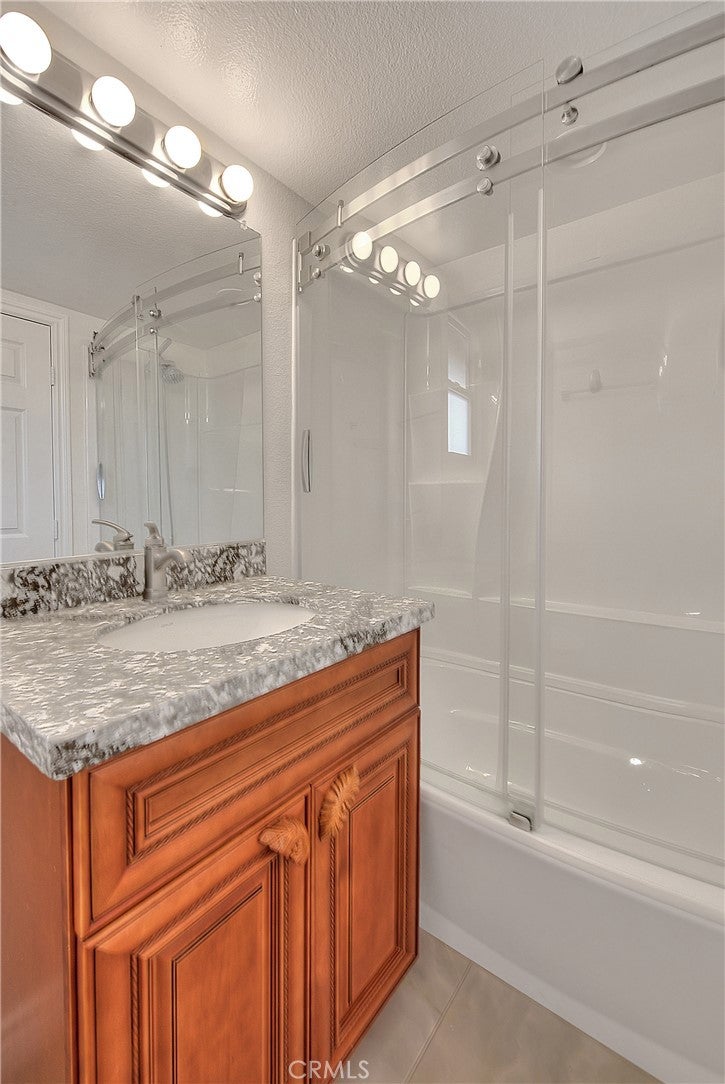 Ontario, California, 91764, United States, 4 Bedrooms Bedrooms, ,3 BathroomsBathrooms,Residential,For Sale,1992341