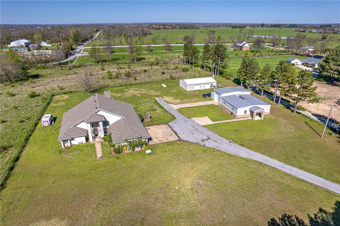 Rogers, Arkansas, 72758, United States, 3 Bedrooms Bedrooms, ,3 BathroomsBathrooms,Residential,For Sale,1908292