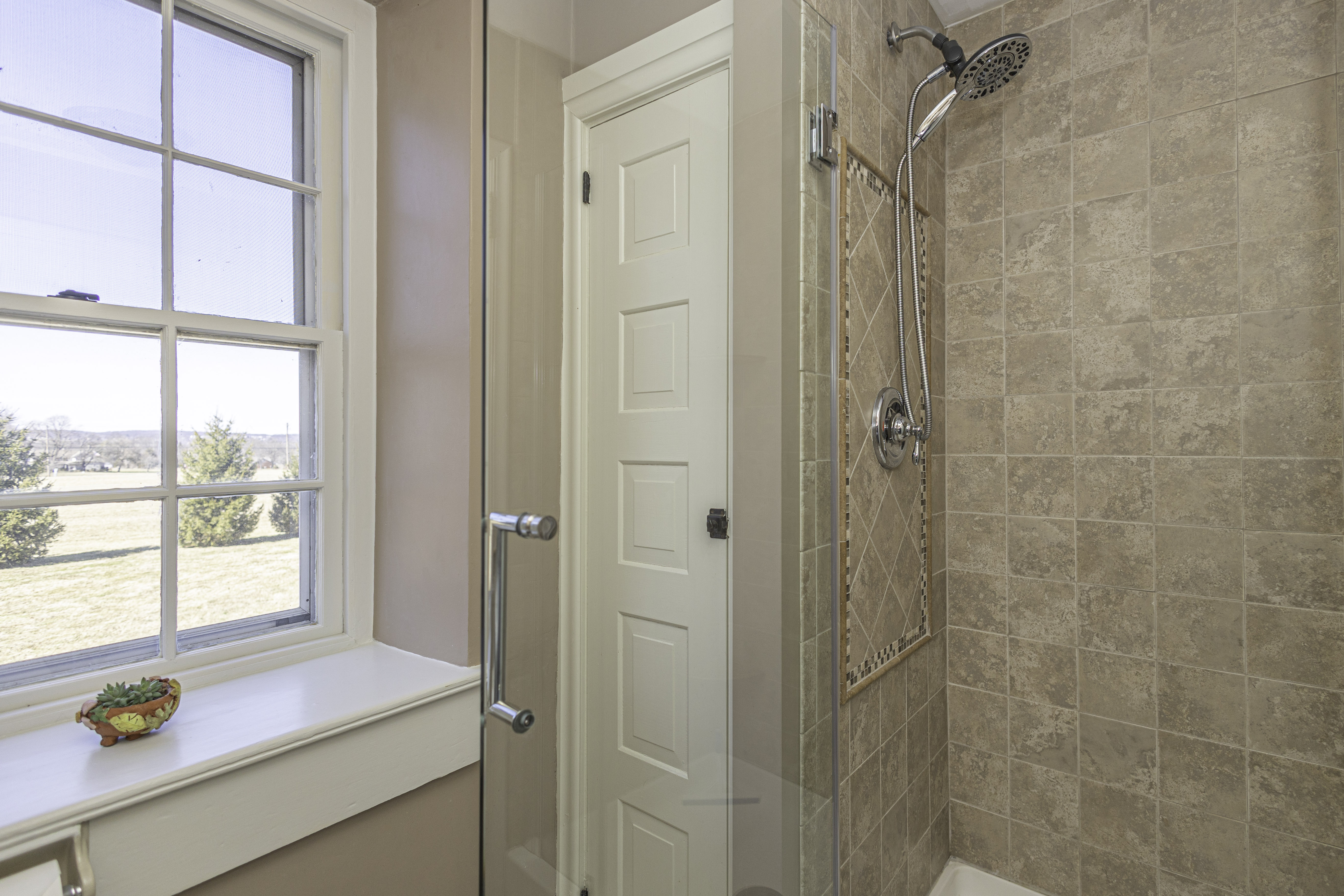  718 Telegraph Road, Perkasie, PA 18944 - 物件實景