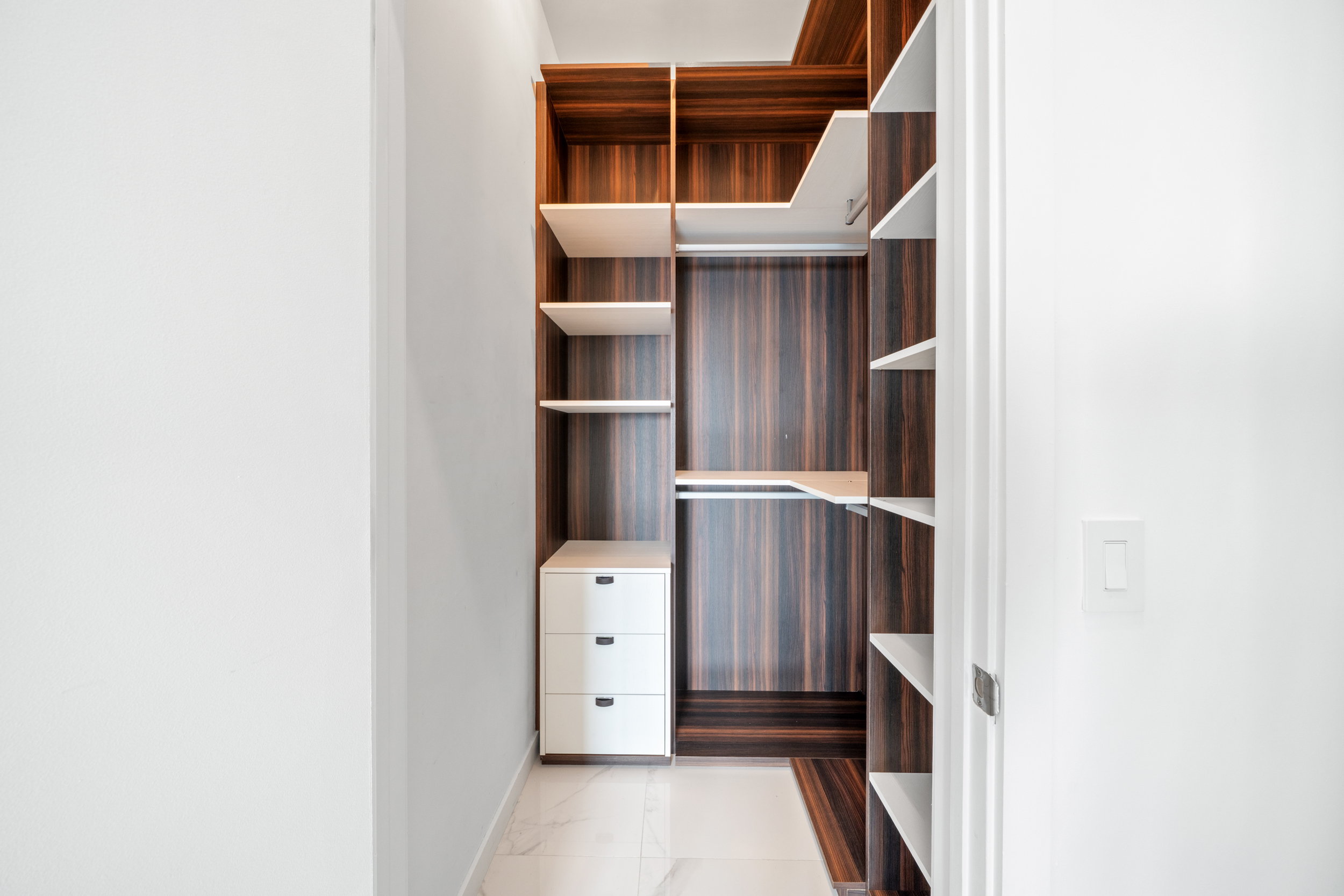  480 NE 31st St, Miami, FL, 33137 - 物件實景