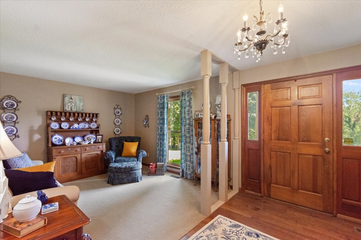 Five Points, Tennessee, 38457, United States, 4 Bedrooms Bedrooms, ,4 BathroomsBathrooms,Residential,For Sale,1902817