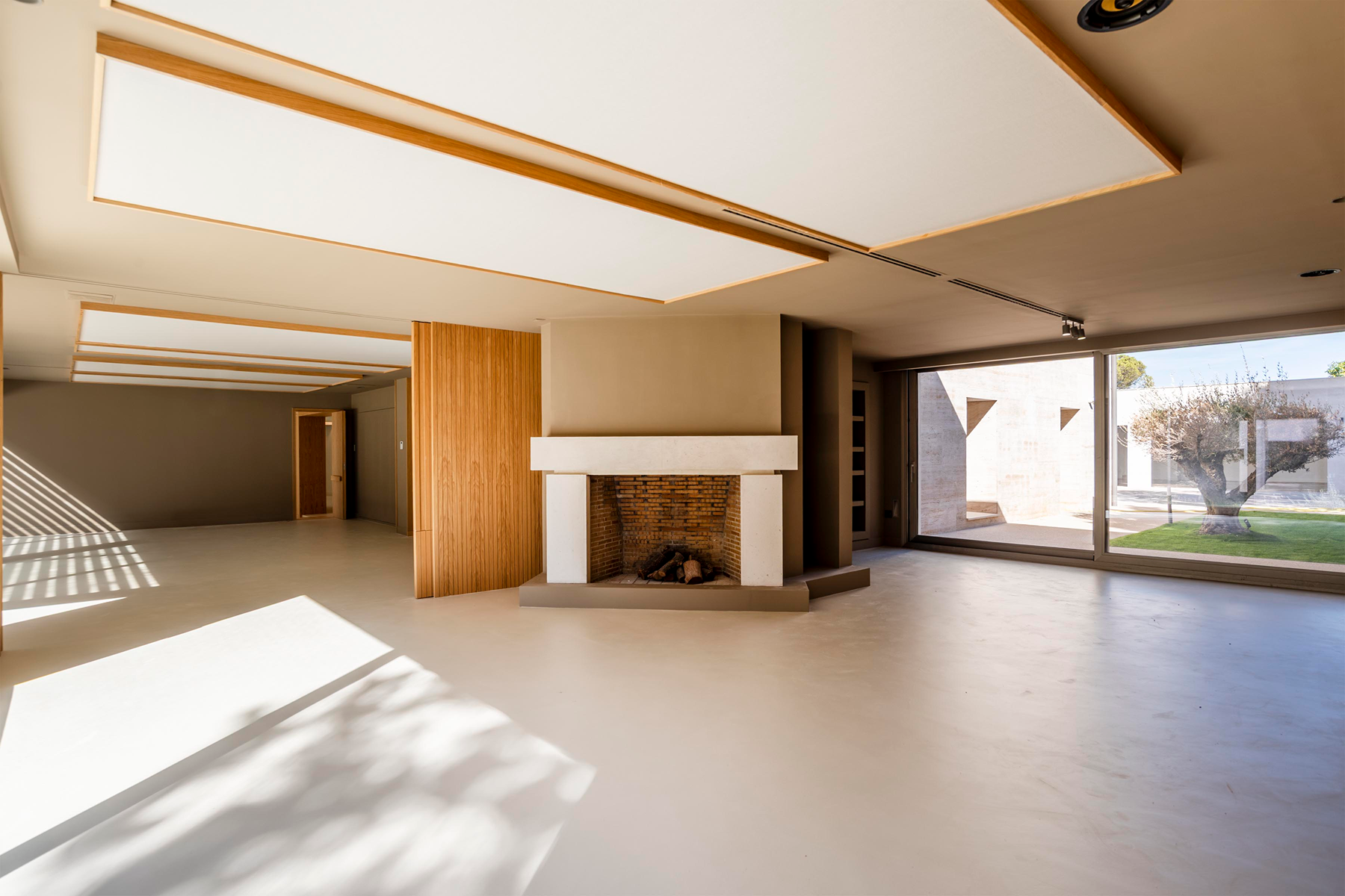  Contemporary villa with exceptional privacy in La Moraleja - 物件實景