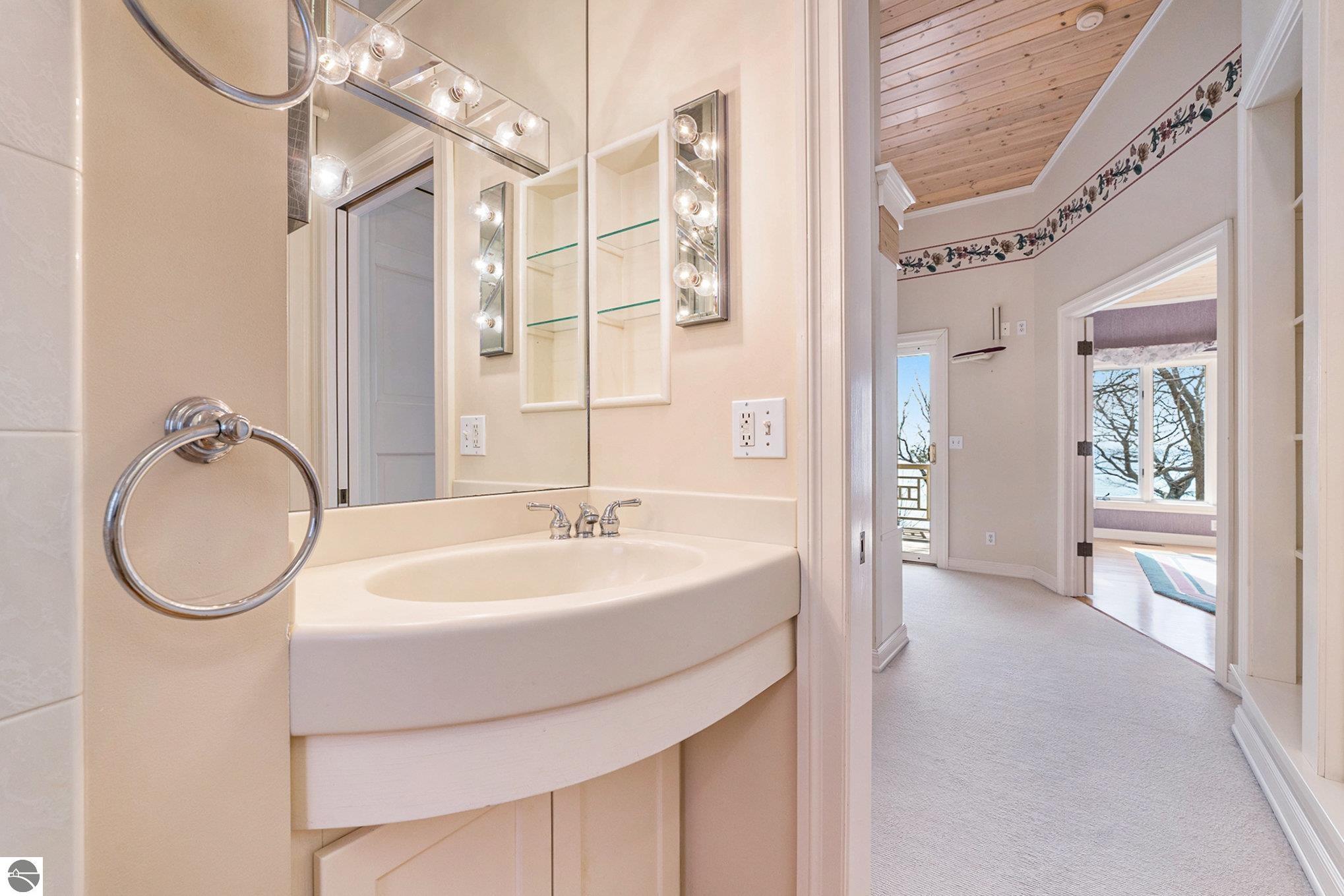 Frankfort, Michigan, 49635-9746, United States, 7 Bedrooms Bedrooms, ,5 BathroomsBathrooms,Residential,For Sale,1975140