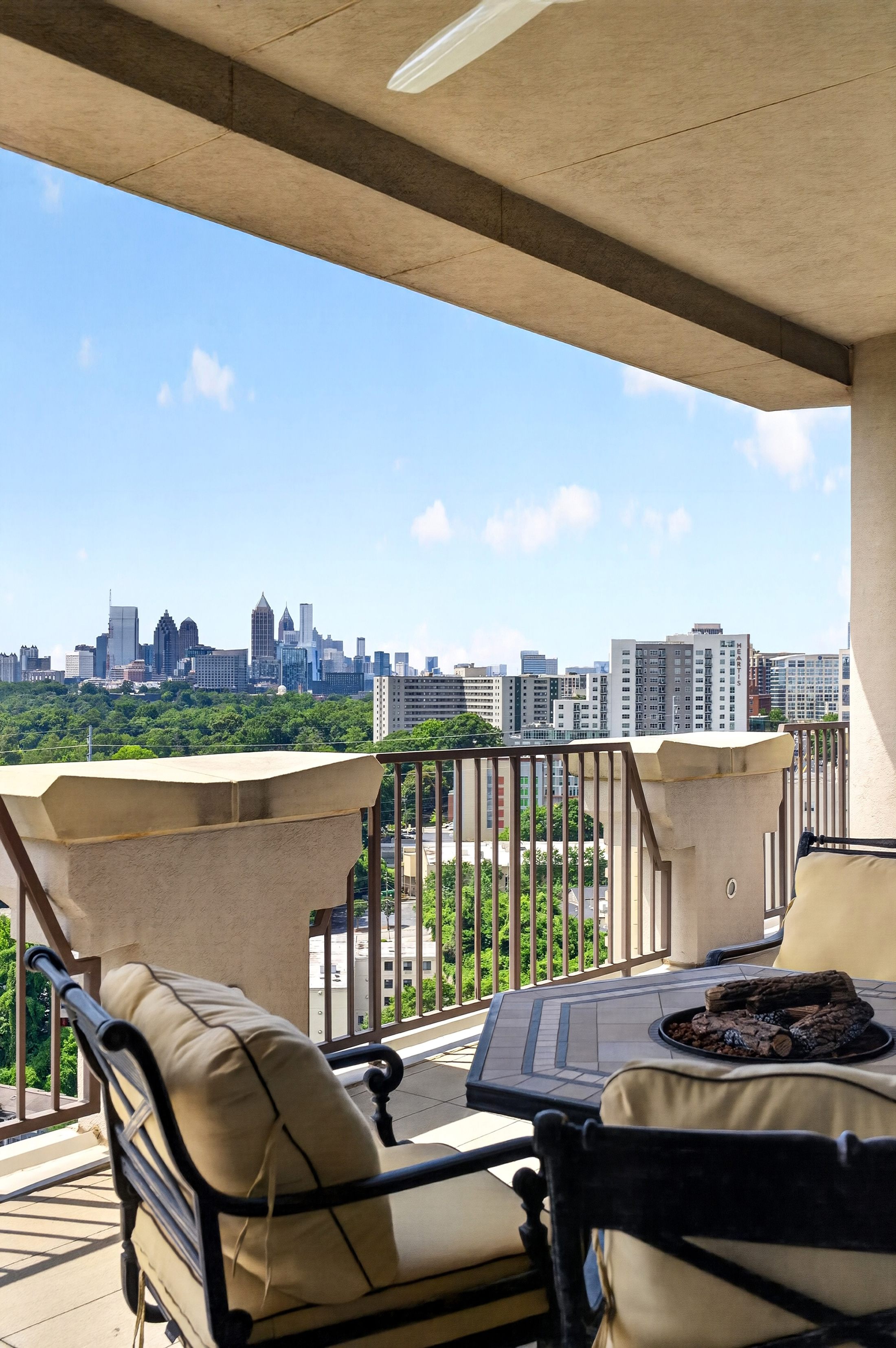  Extraordinary Penthouse with Skyline Views, Perfectly Situated on Peachtree - 物件實景