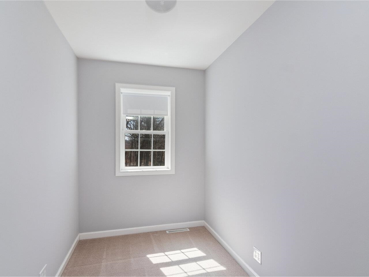 Colchester, Vermont, 05446, United States, 3 Bedrooms Bedrooms, ,3 BathroomsBathrooms,Residential,For Sale,1779357