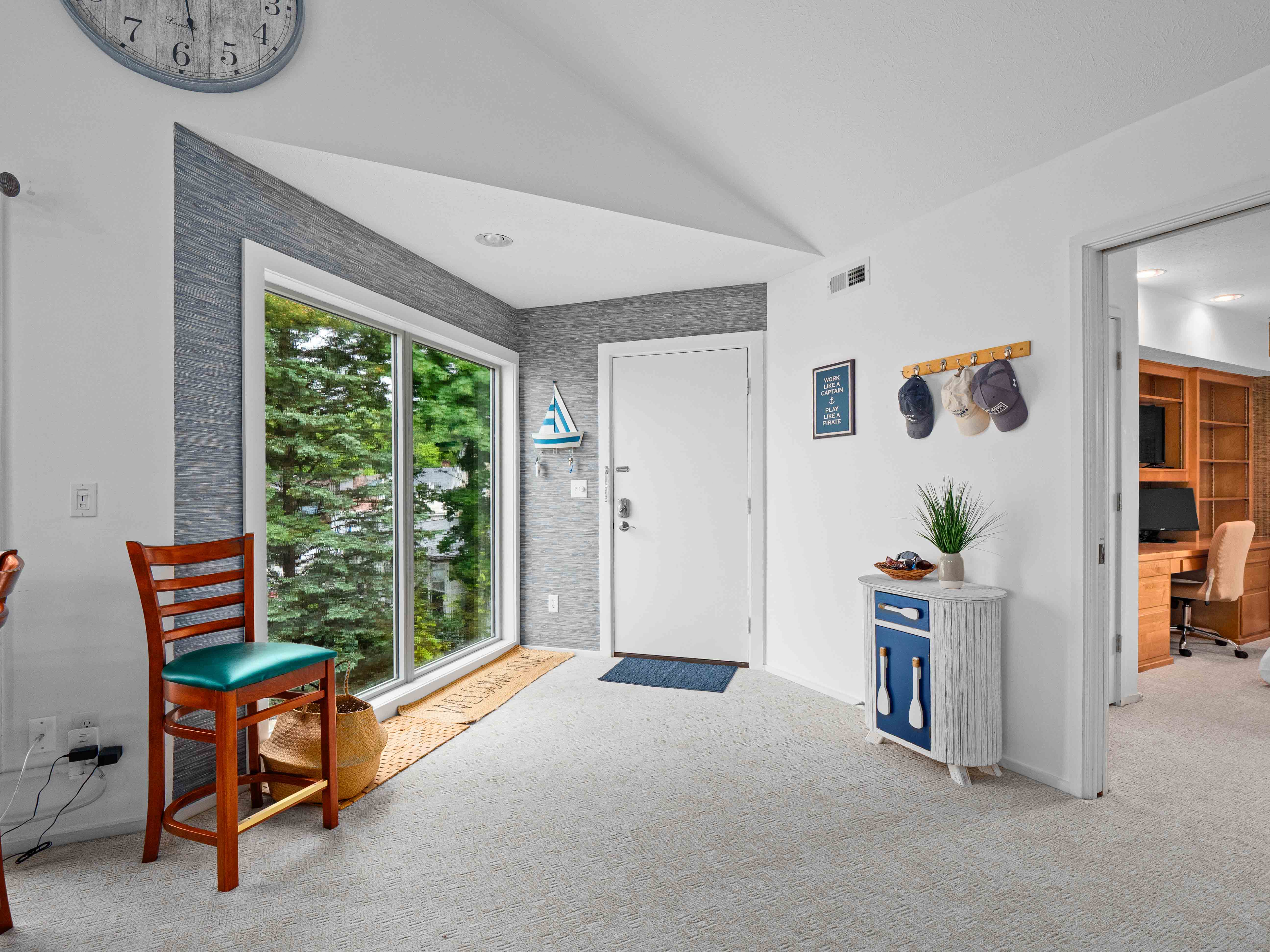  Three Bedroom Condo on Lake Wawasee with Private Boat Slip - 物件實景