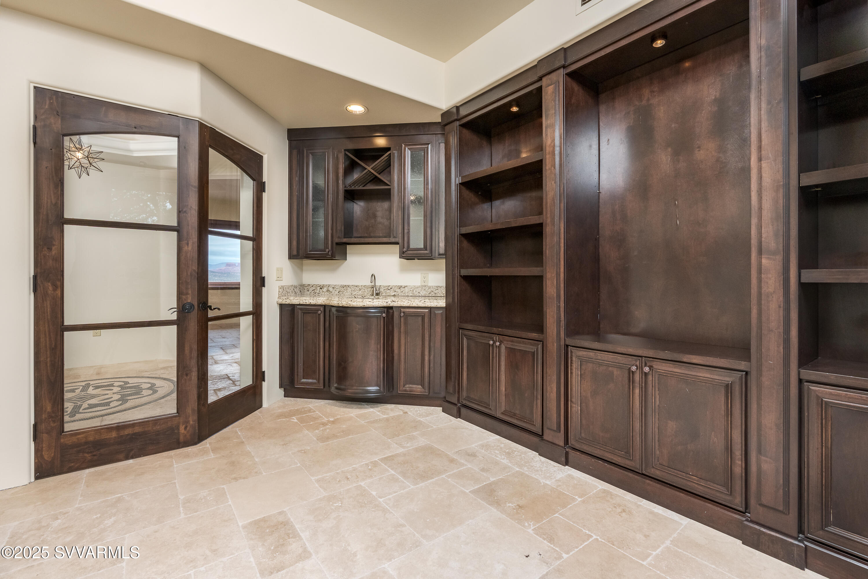 Sedona, Arizona, 86336, United States, 2 Bedrooms Bedrooms, ,2 BathroomsBathrooms,Residential,For Sale,1988219