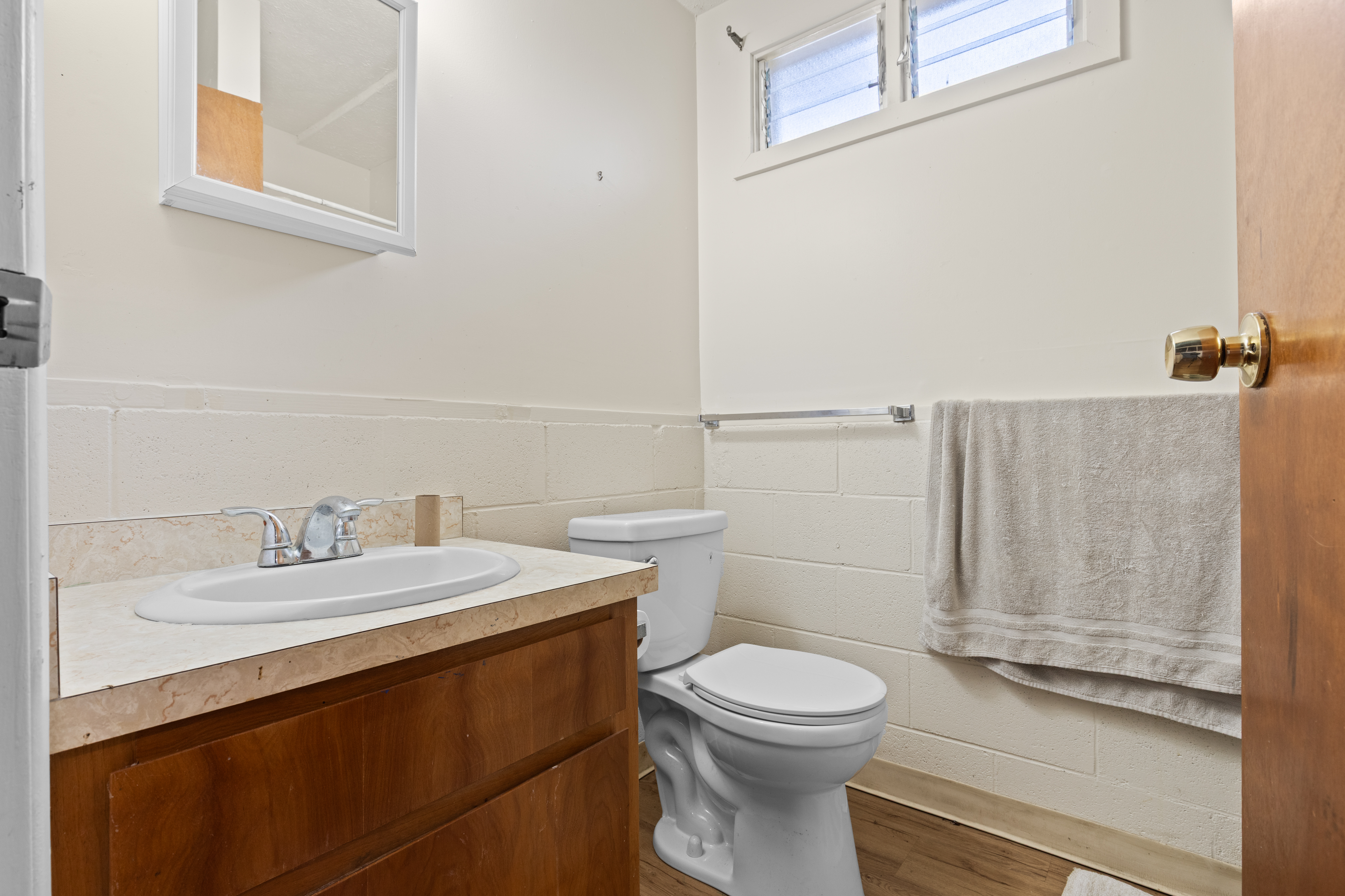 Hilo, Hawaii, 96720, United States, ,Residential,For Sale,1829133