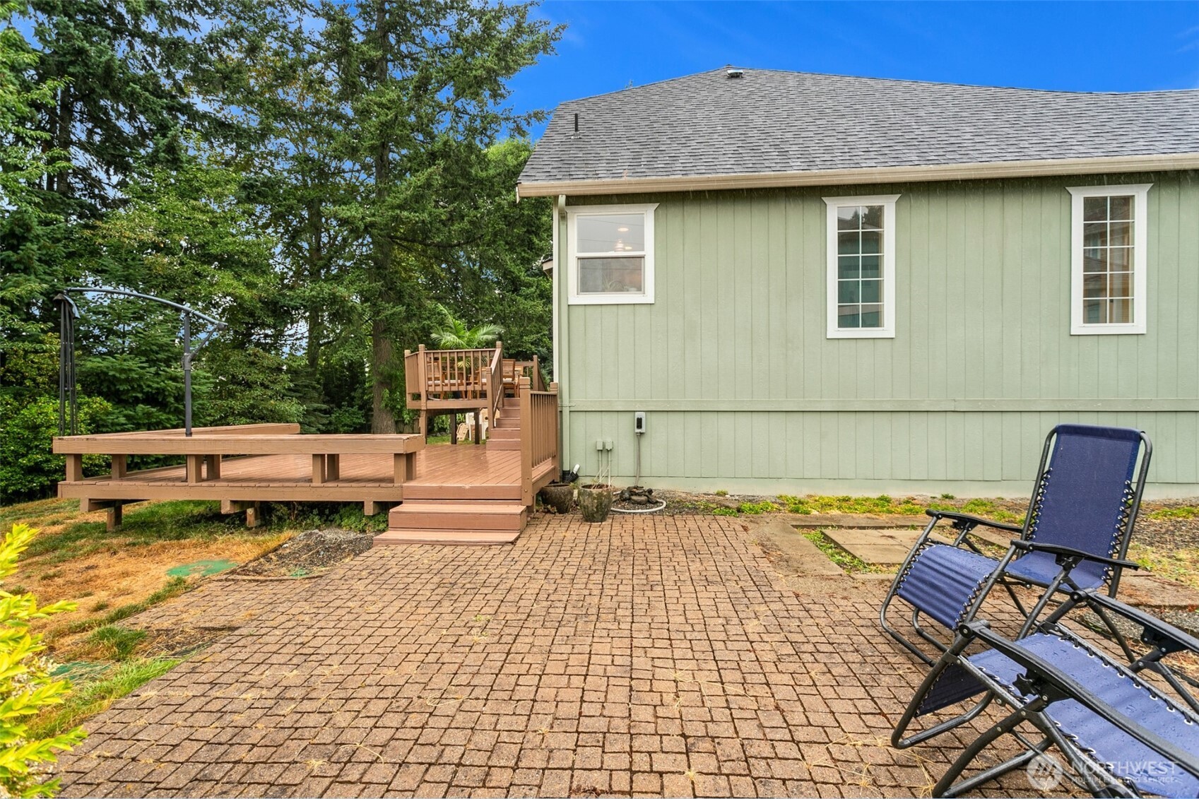 Bonney Lake, Washington, 98391, United States, 4 Bedrooms Bedrooms, ,3 BathroomsBathrooms,Residential,For Sale,1911203