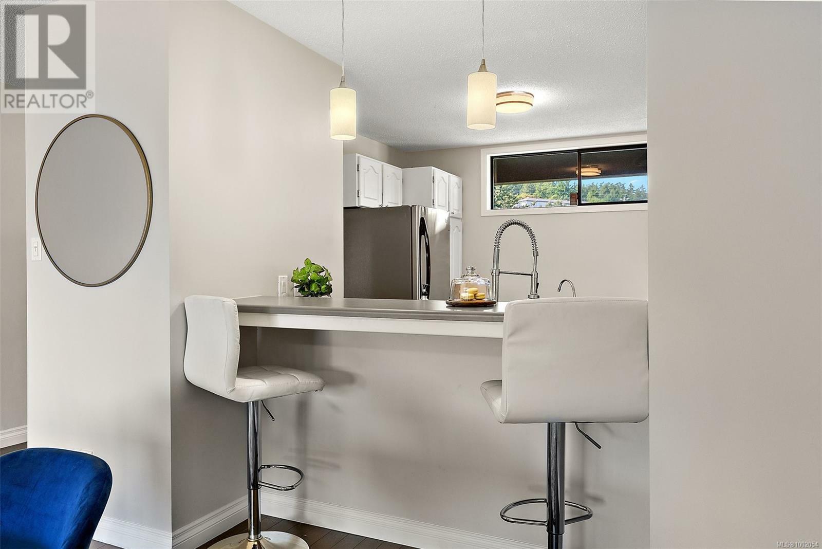 VIEW ROYAL, British Columbia, V9B 5H7, CA, 2 Bedrooms Bedrooms, ,2 BathroomsBathrooms,Residential,For Sale,1875476