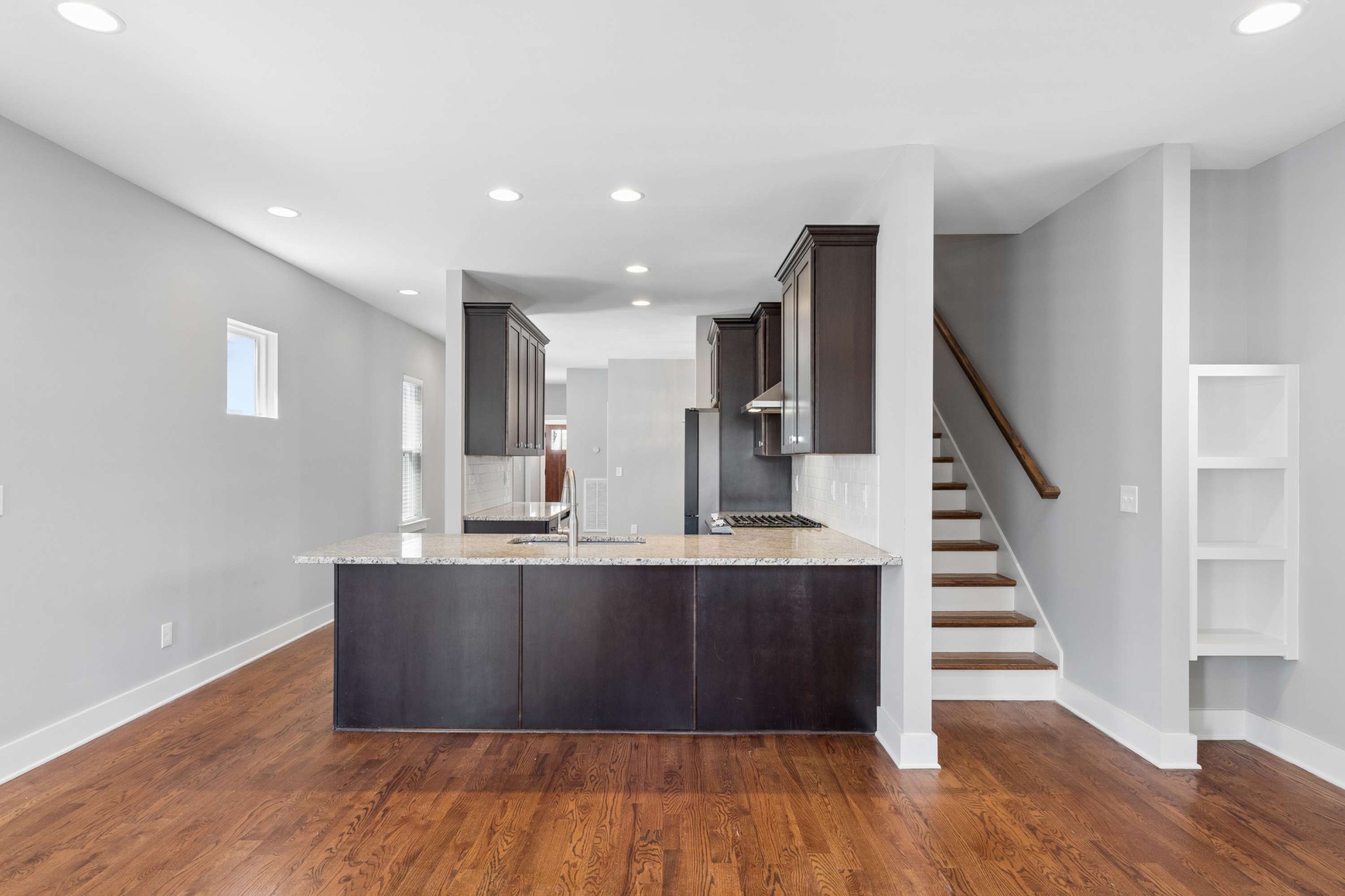  5411 Kentucky Ave, Nashville, TN, 37209 - 物件實景