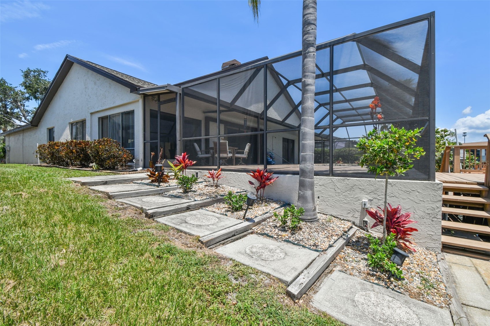 Tampa, Florida, 33615, United States, 3 Bedrooms Bedrooms, ,2 BathroomsBathrooms,Residential,For Sale,1915147