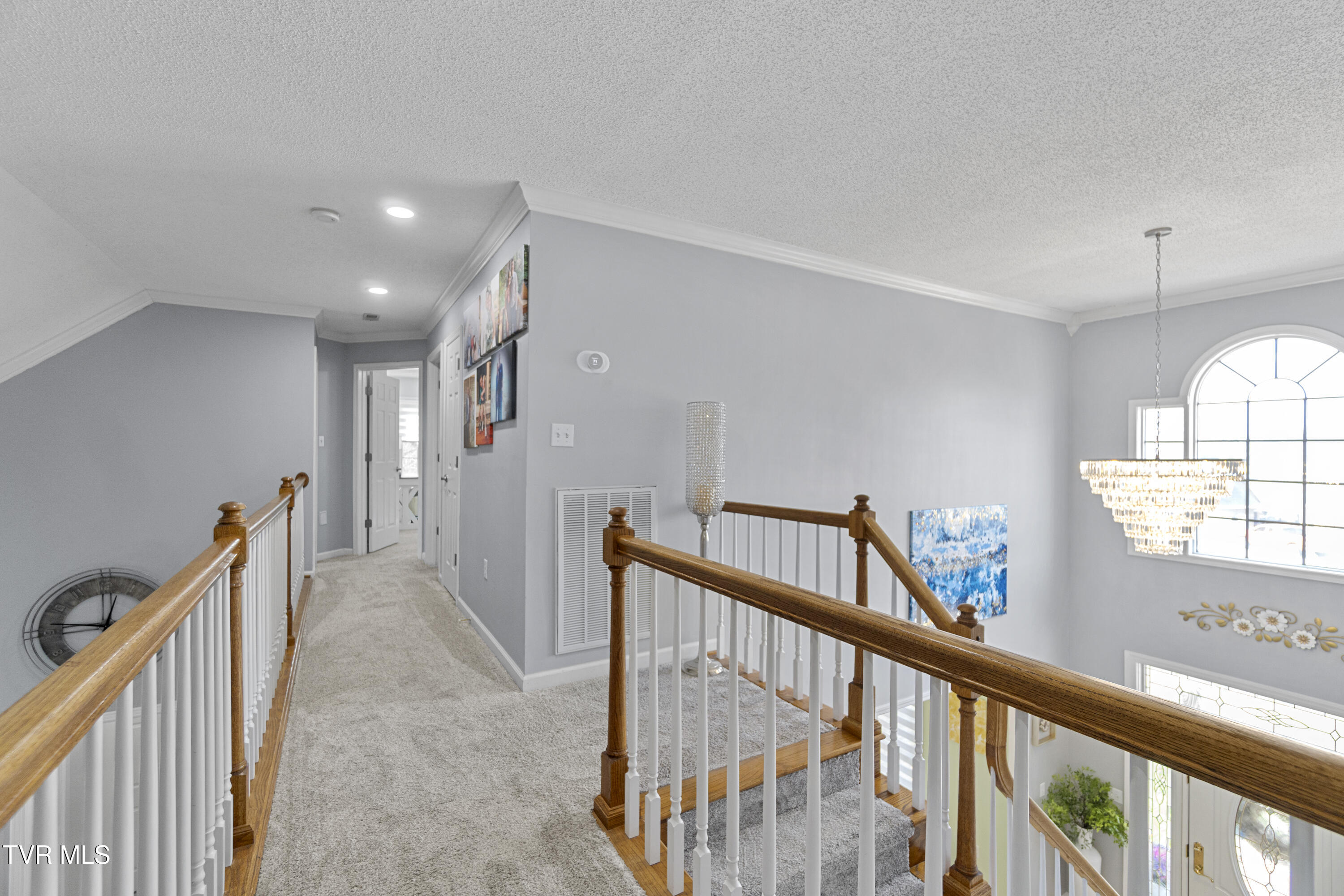 Kingsport, Tennessee, 37660, United States, 5 Bedrooms Bedrooms, ,4 BathroomsBathrooms,Residential,For Sale,2024666