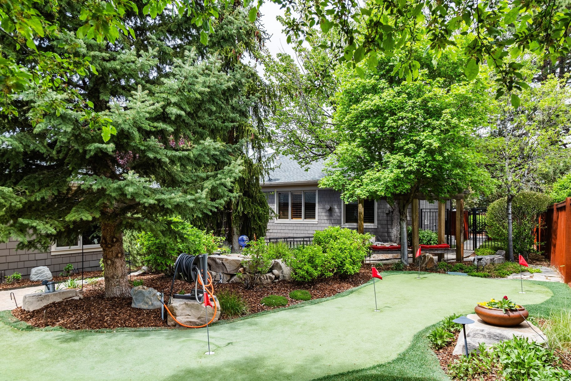  Exquisite Craftsman Jewel Box in the Heart of Millcreek - 物件實景