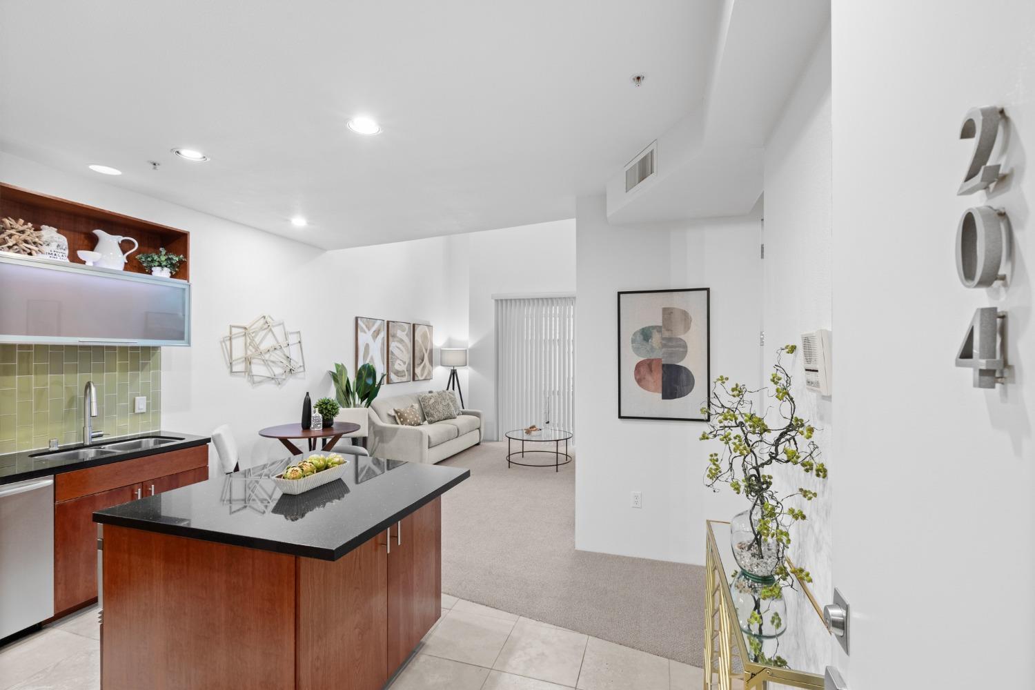 Sacramento, California, 95811, United States, 2 Bedrooms Bedrooms, ,2 BathroomsBathrooms,Residential,For Sale,1942106