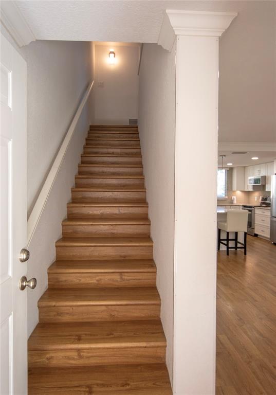 Sarasota, Florida, 34236, United States, 3 Bedrooms Bedrooms, ,2 BathroomsBathrooms,Residential,For Sale,1995598