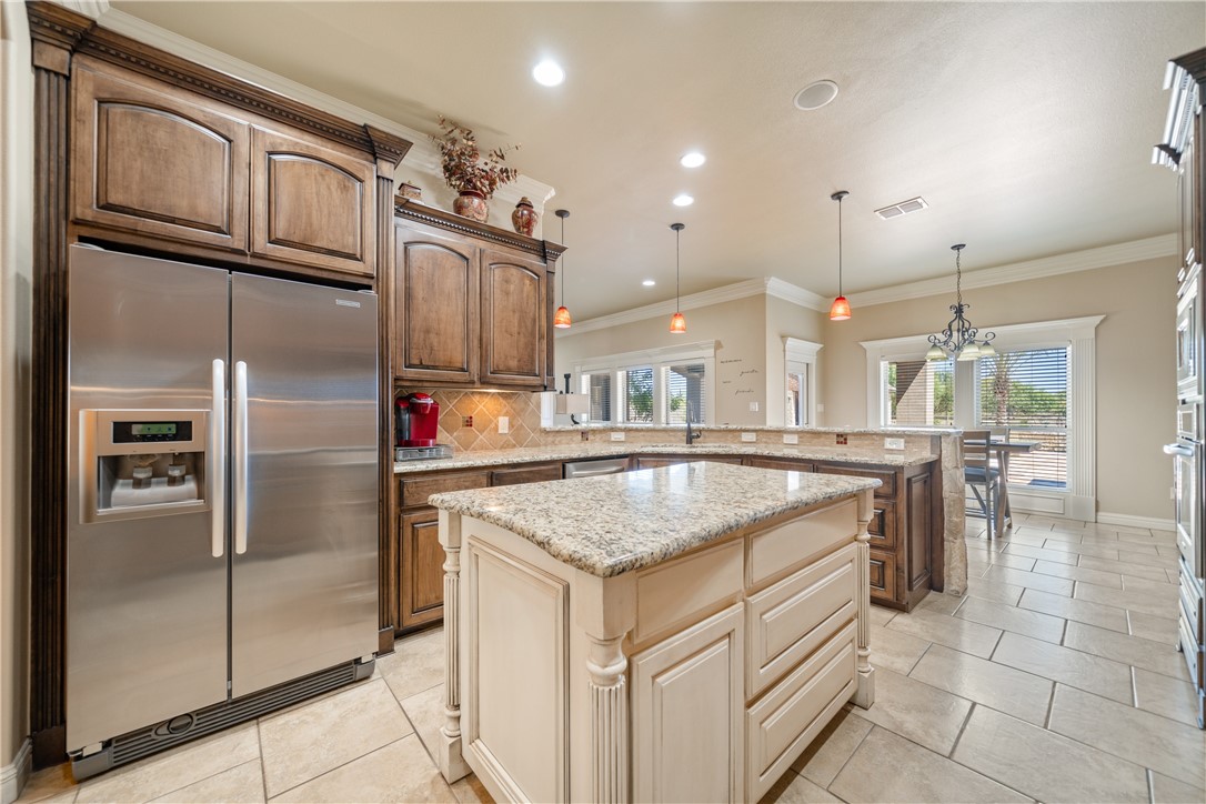 Corpus Christi, Texas, 78414, United States, 5 Bedrooms Bedrooms, ,4 BathroomsBathrooms,Residential,For Sale,1941748