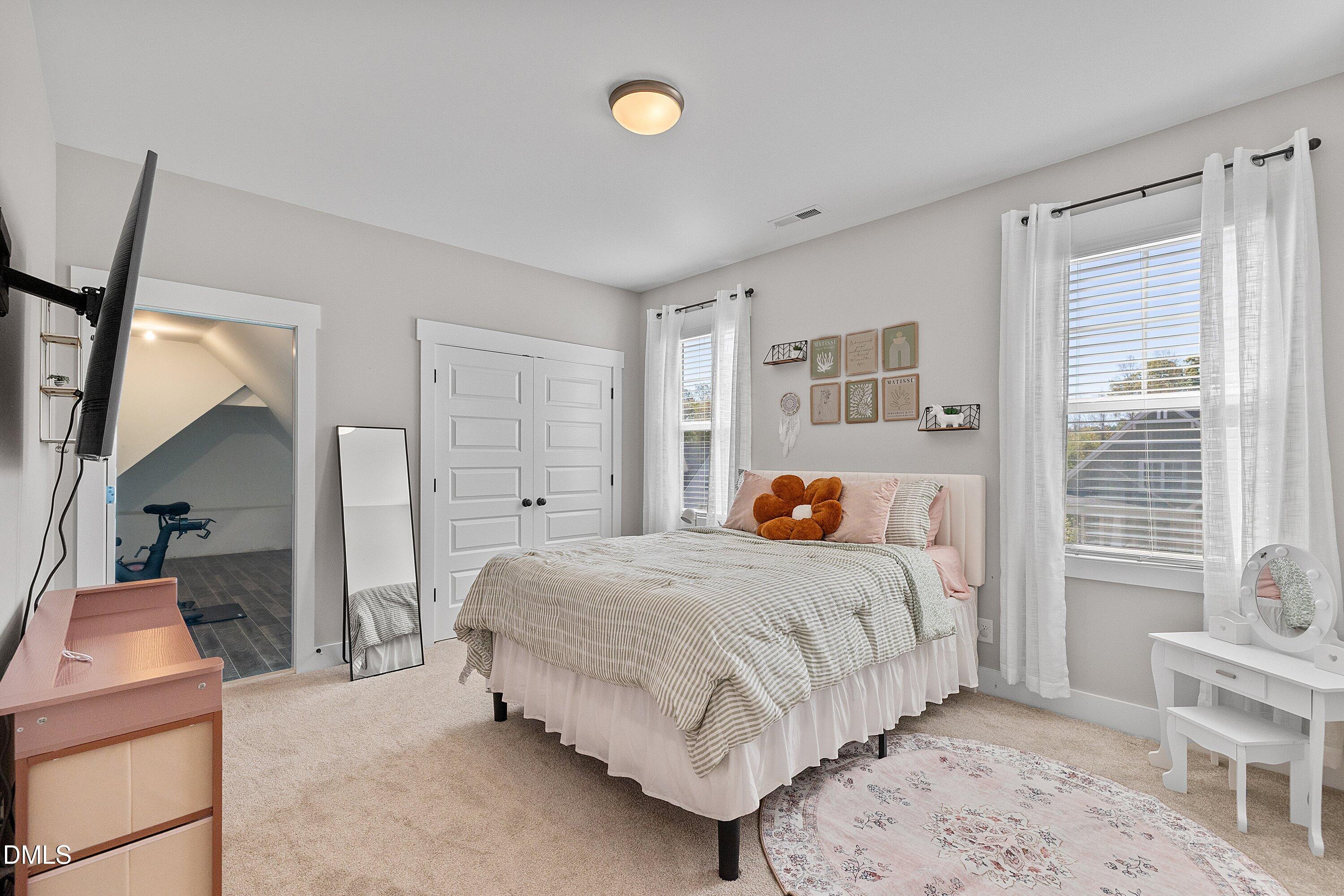 Youngsville, North Carolina, 27596, United States, 3 Bedrooms Bedrooms, ,3 BathroomsBathrooms,Residential,For Sale,1977975