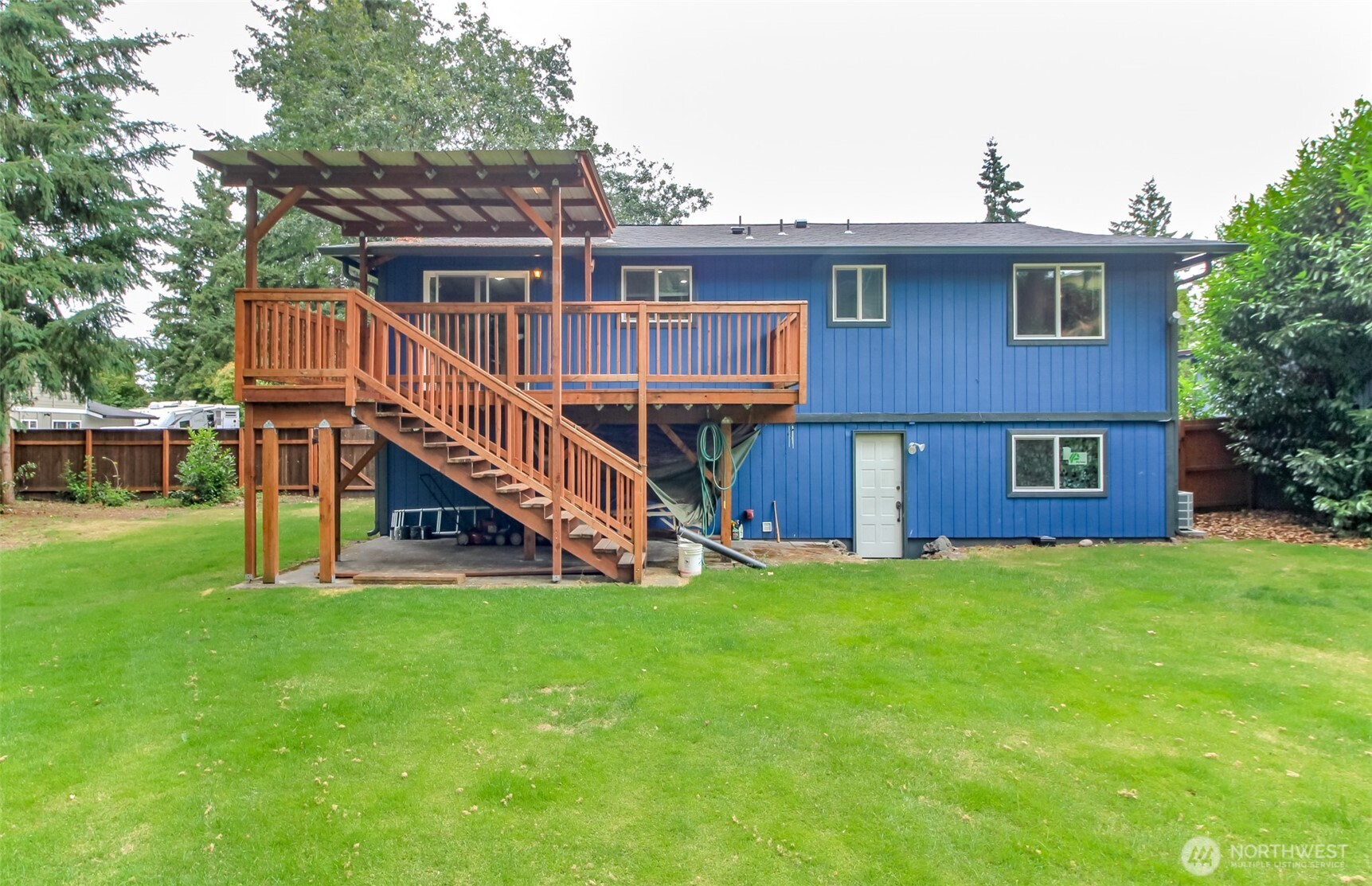 Tacoma, Washington, 98444, United States, 4 Bedrooms Bedrooms, ,2 BathroomsBathrooms,Residential,For Sale,1977336