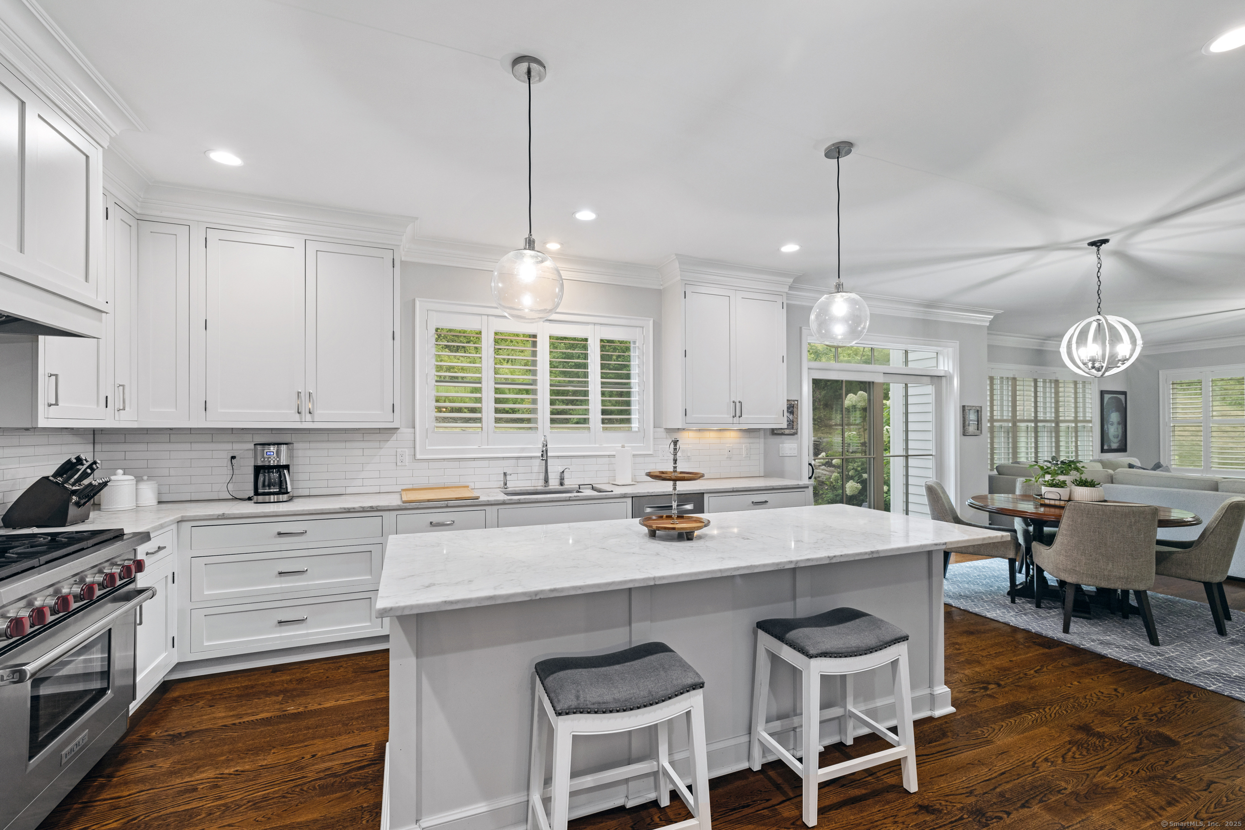 Weston, Connecticut, 06883, United States, 5 Bedrooms Bedrooms, ,5 BathroomsBathrooms,Residential,For Sale,1938850