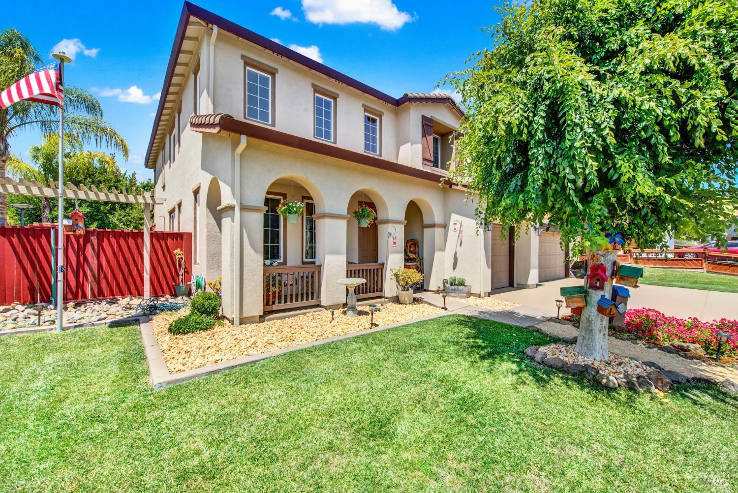 Fairfield, California, 94534, United States, 5 Bedrooms Bedrooms, ,4 BathroomsBathrooms,Residential,For Sale,1892919