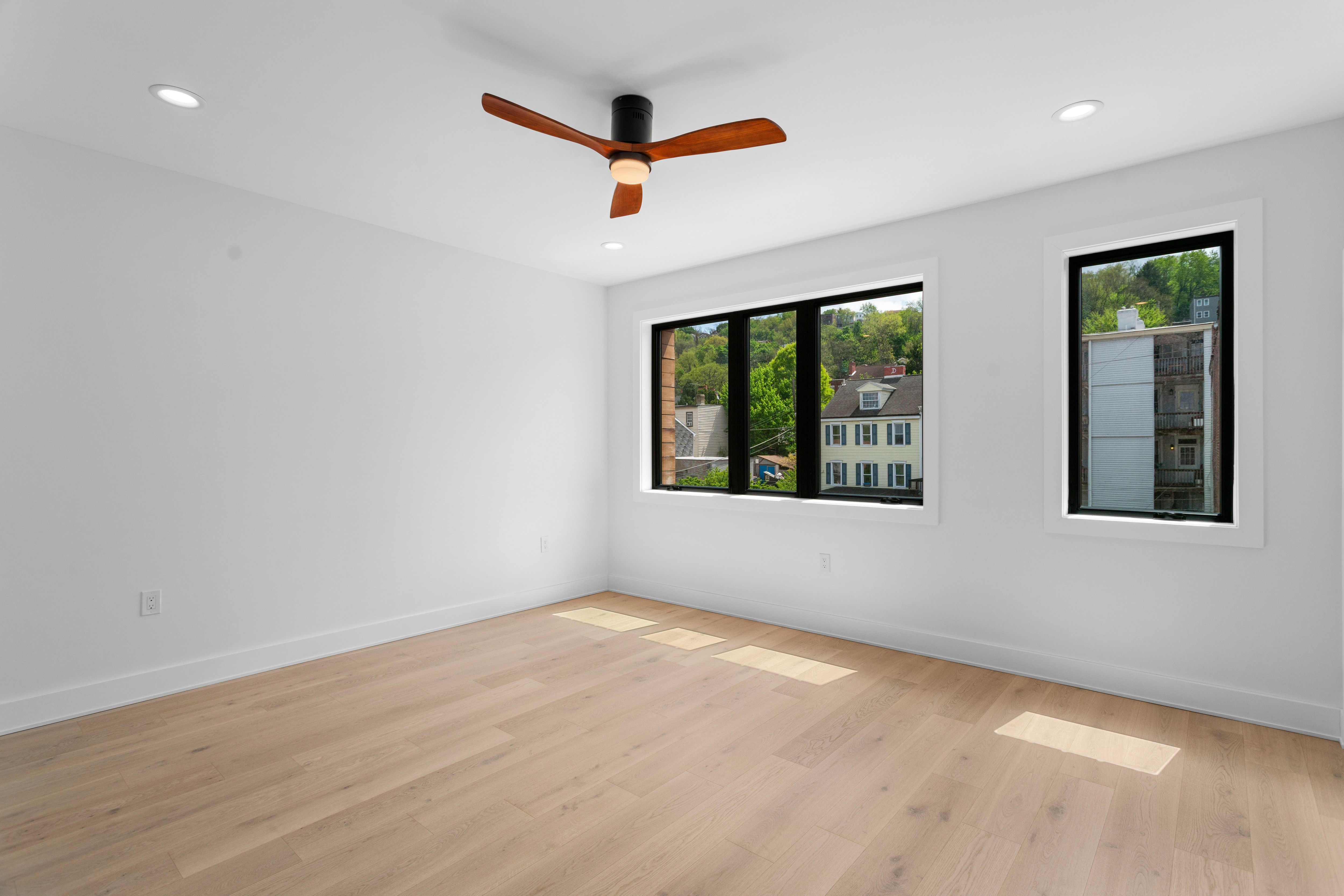  3211 Dobson Street, Pittsburgh, PA 15219 - 物件實景