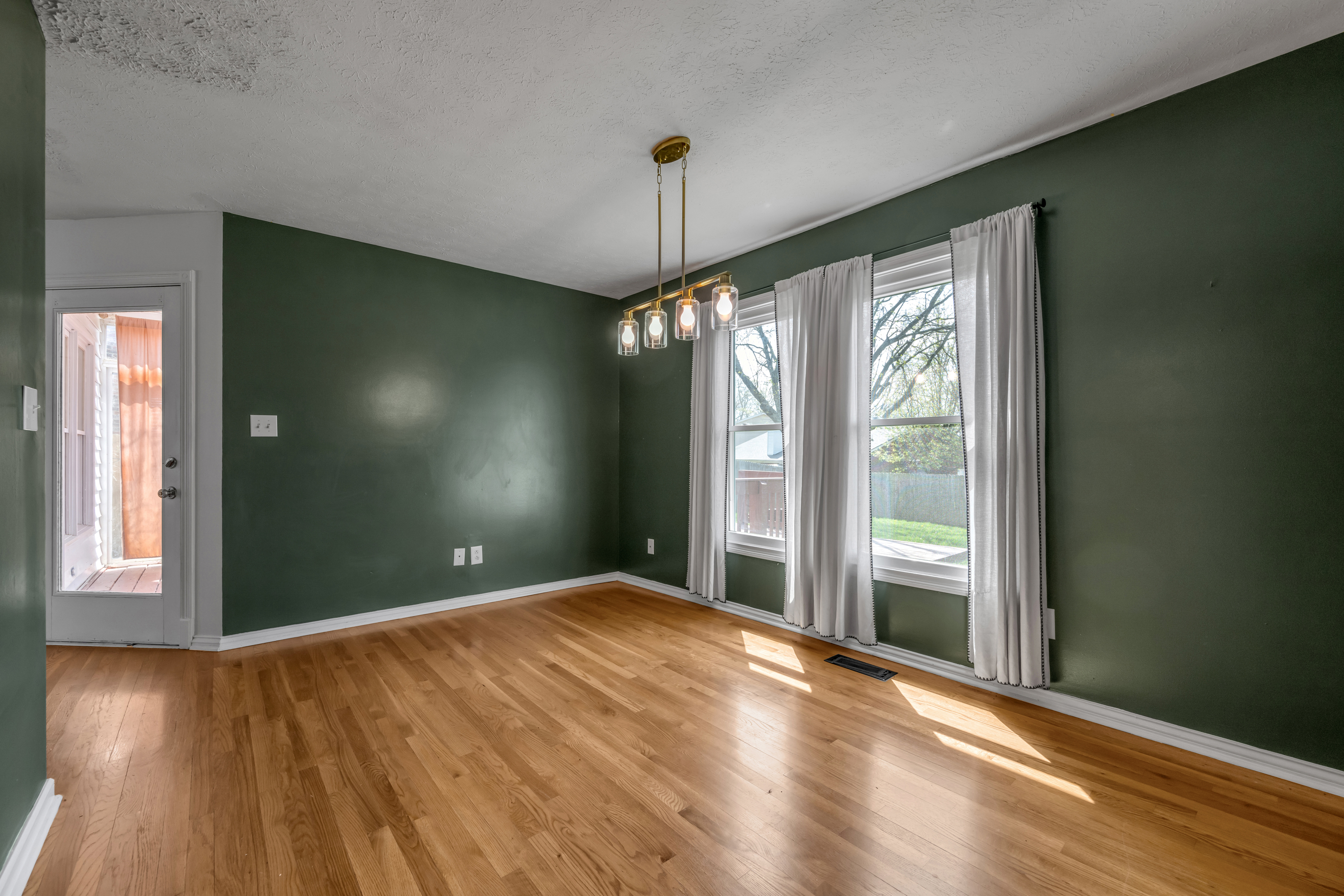  1712 Huntsman Court - 物件實景