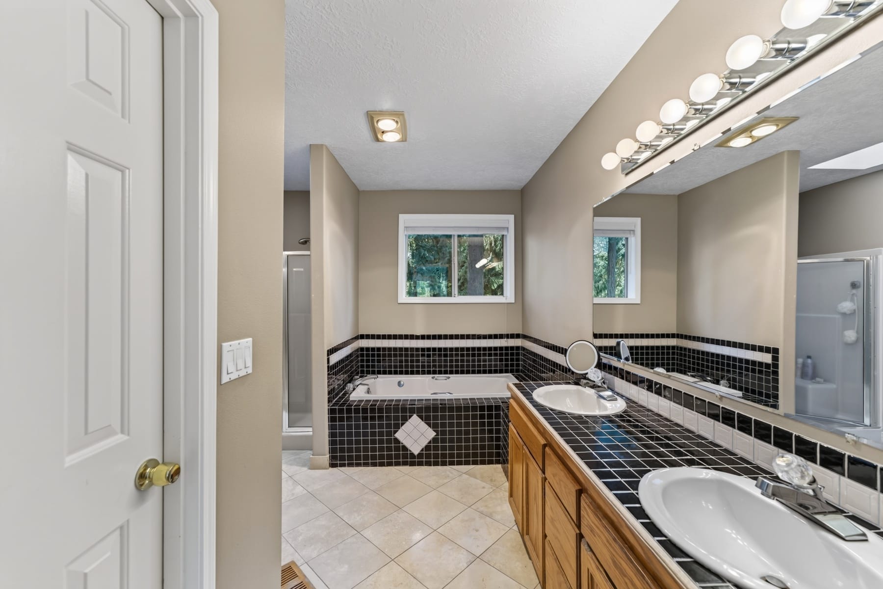  8670 SW ROGUE LN Wilsonville, OR 97070 - 物件實景