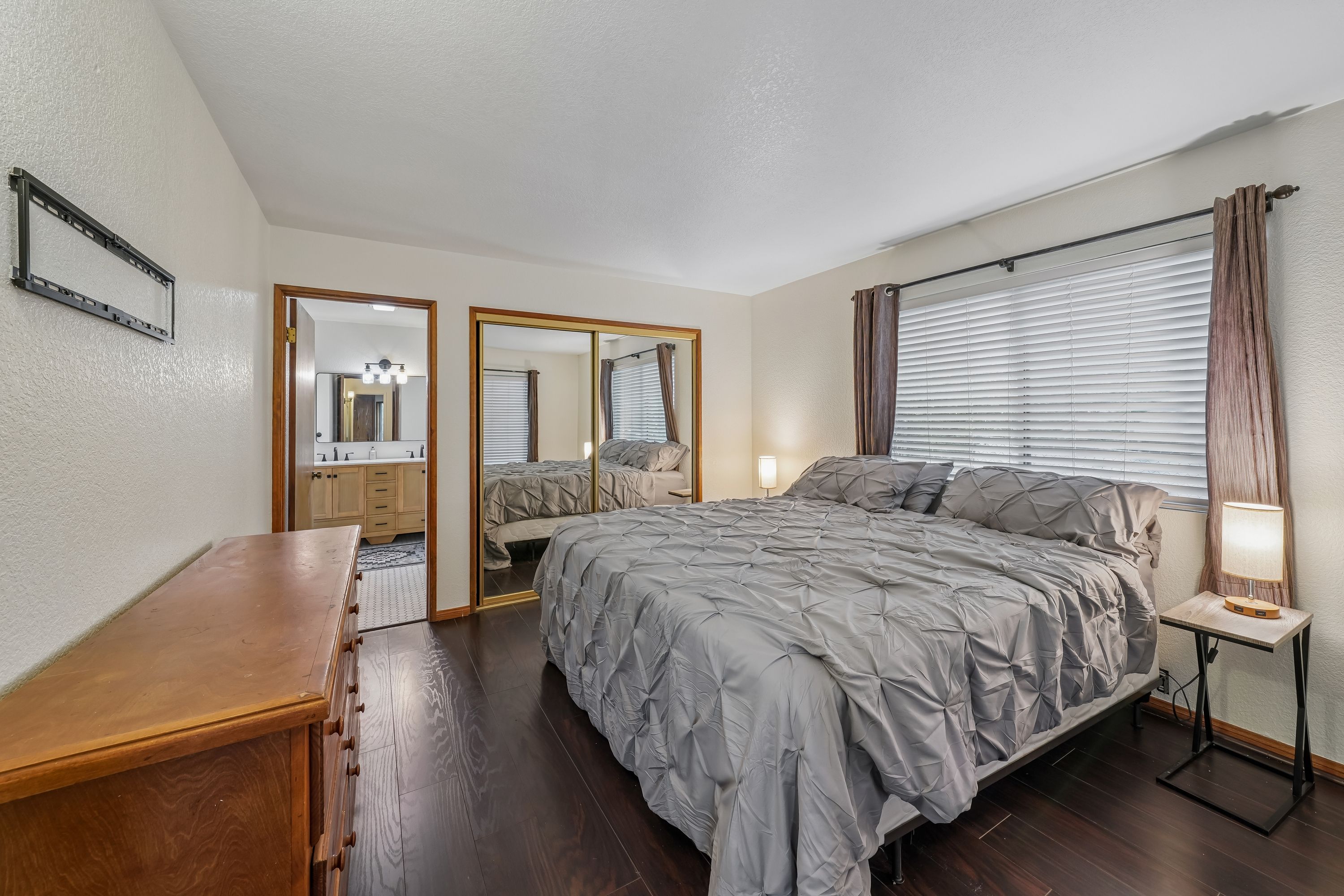 265 Eagle Drive, Big Bear Lake, CA 92315 - 物件實景
