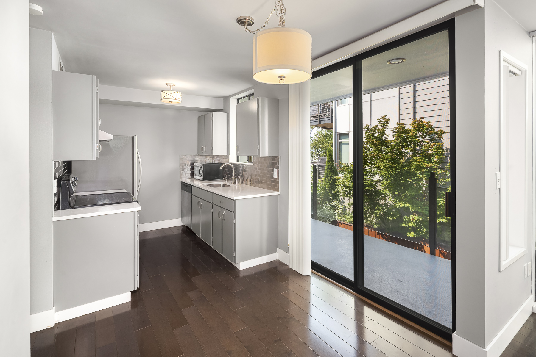  4561 Lake Washington Boulevard Northeast, Kirkland, WA 98033 - 物件實景