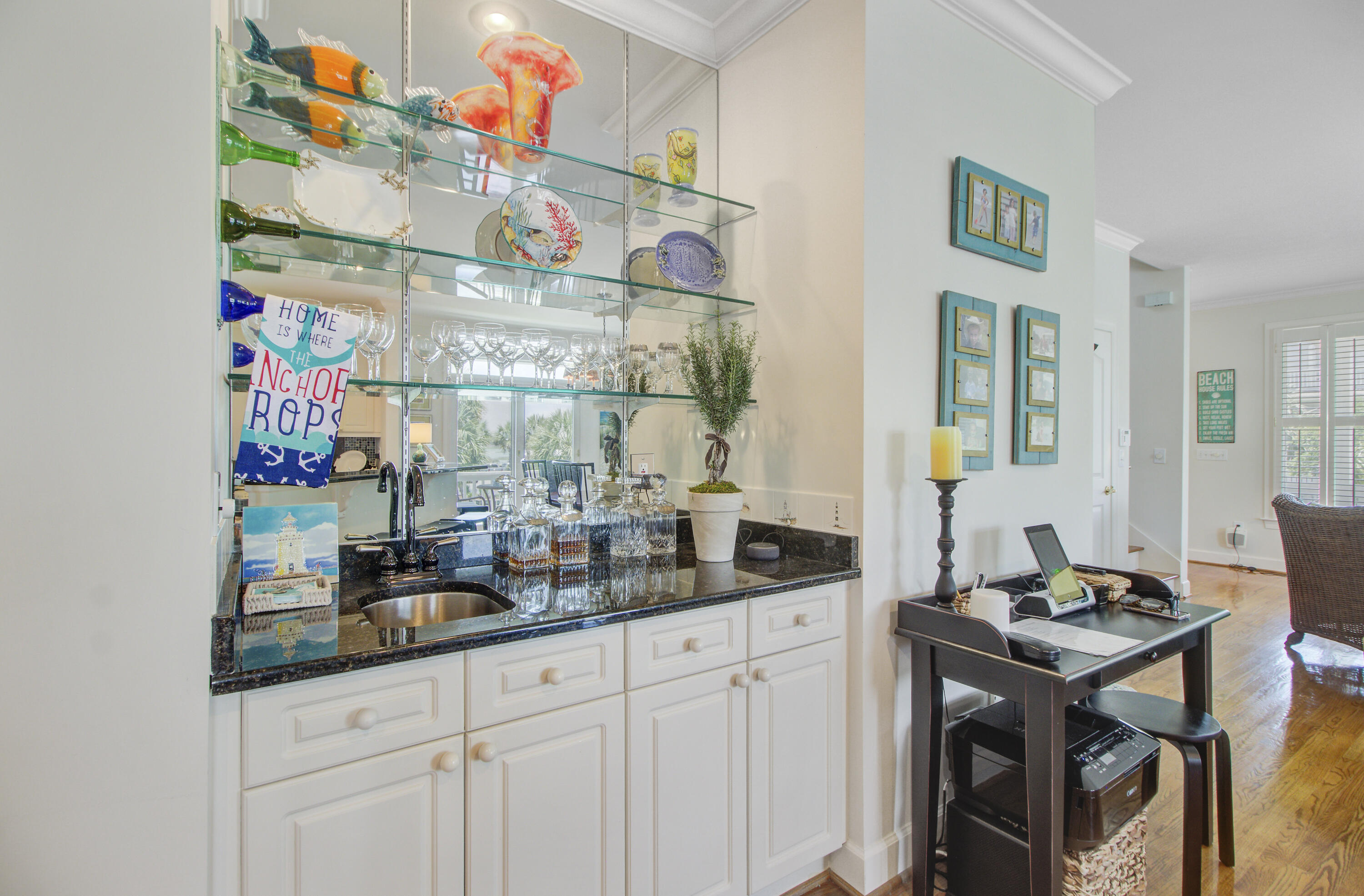 Mount Pleasant, South Carolina, 29464, United States, 4 Bedrooms Bedrooms, ,4 BathroomsBathrooms,Residential,For Sale,1826334