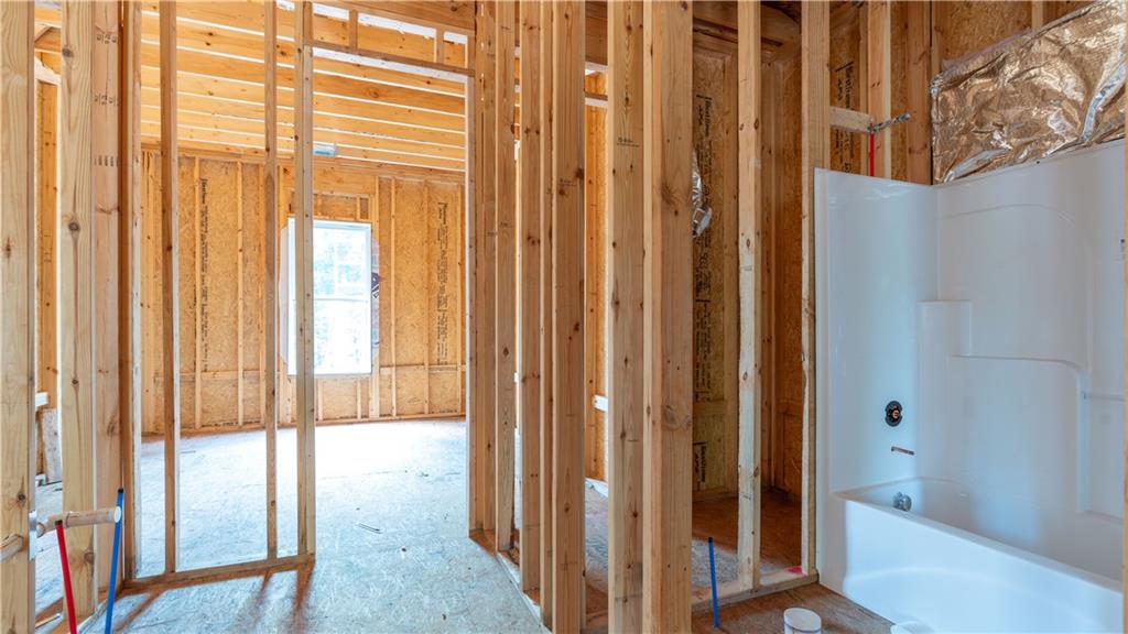 Carrollton, Georgia, 30116, United States, 4 Bedrooms Bedrooms, ,4 BathroomsBathrooms,Residential,For Sale,1897313