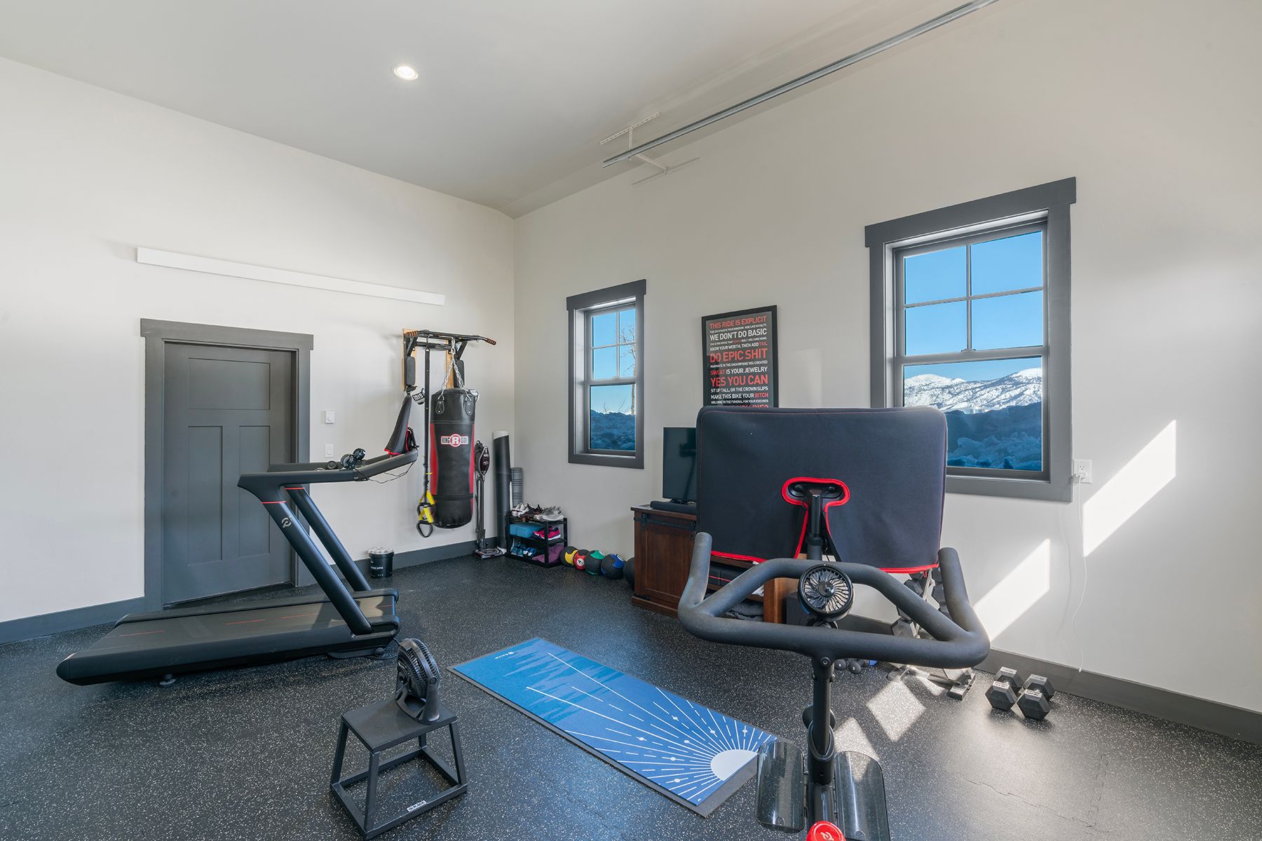  Privacy in Bedford - 物件實景