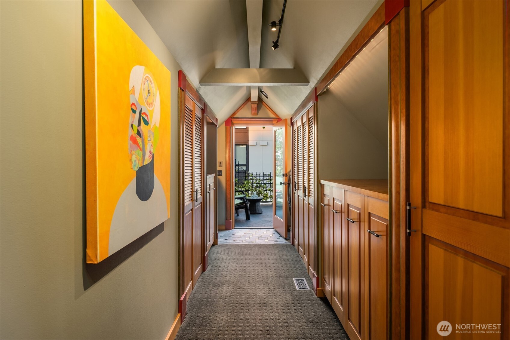 Seattle, Washington, 98112, United States, 3 Bedrooms Bedrooms, ,1 BathroomBathrooms,Residential,For Sale,1848014
