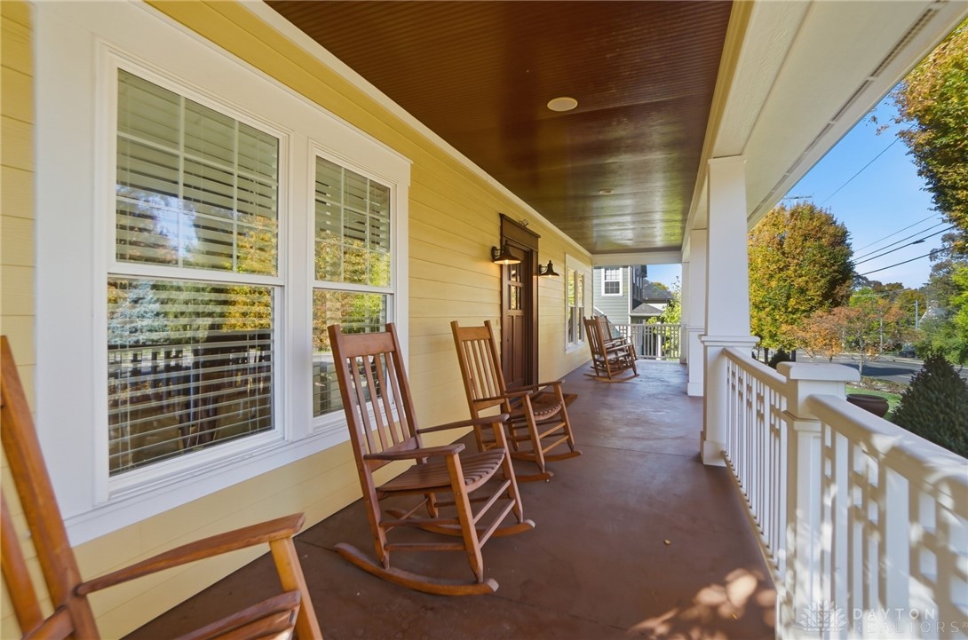 Oakwood, Ohio, 45409, United States, 3 Bedrooms Bedrooms, ,3 BathroomsBathrooms,Residential,For Sale,1991510