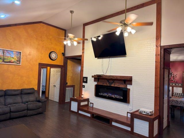 Scottsville, Kentucky, 42164, United States, 4 Bedrooms Bedrooms, ,3 BathroomsBathrooms,Residential,For Sale,1971649