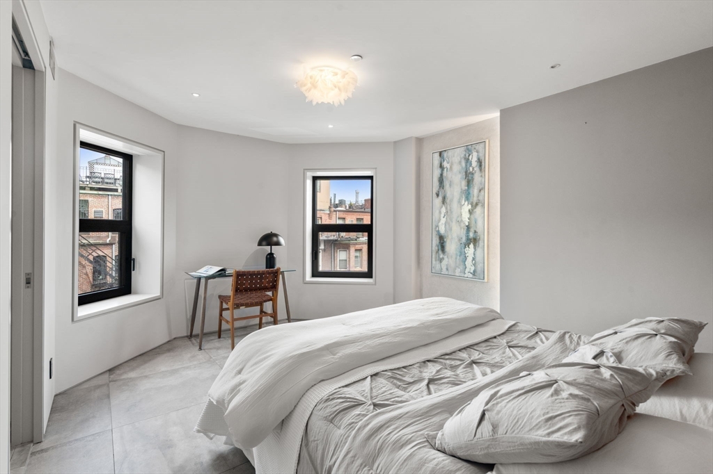 Boston, Massachusetts, 02115, United States, 2 Bedrooms Bedrooms, ,3 BathroomsBathrooms,Residential,For Sale,1818698