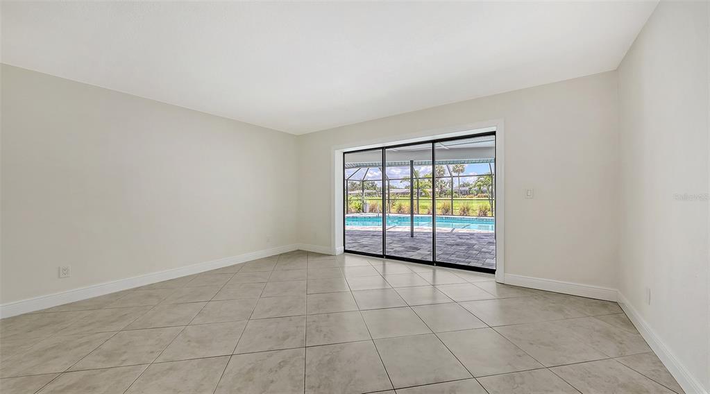Sarasota, Florida, 34235, United States, 4 Bedrooms Bedrooms, ,3 BathroomsBathrooms,Residential,For Sale,1903701