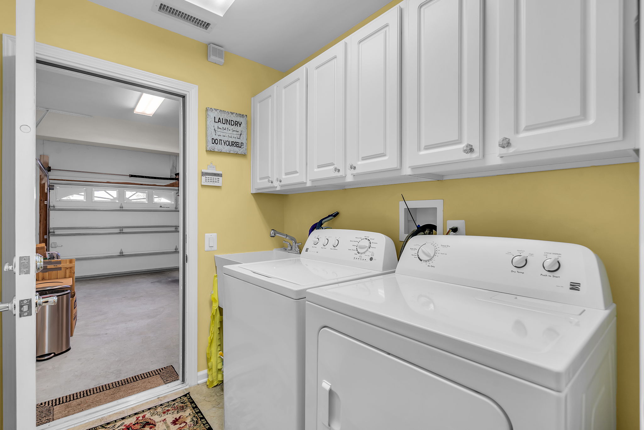  Lovely Reston Model in River Point - 物件實景