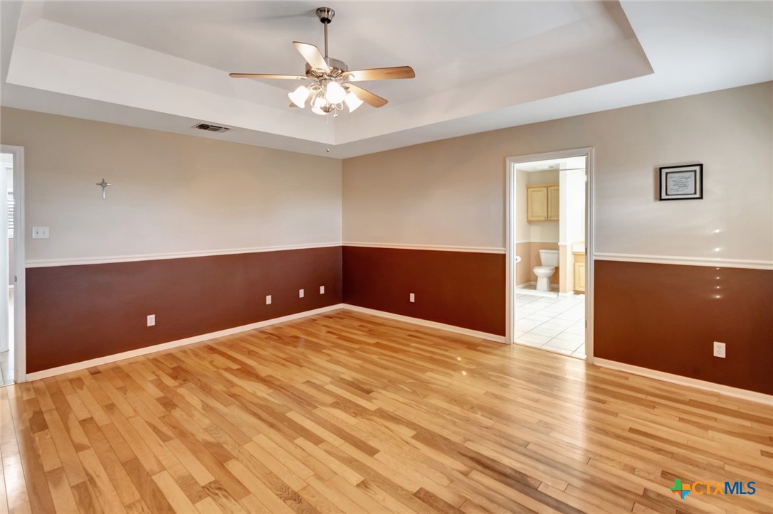 Victoria, Texas, 77904, United States, 3 Bedrooms Bedrooms, ,3 BathroomsBathrooms,Residential,For Sale,1989314