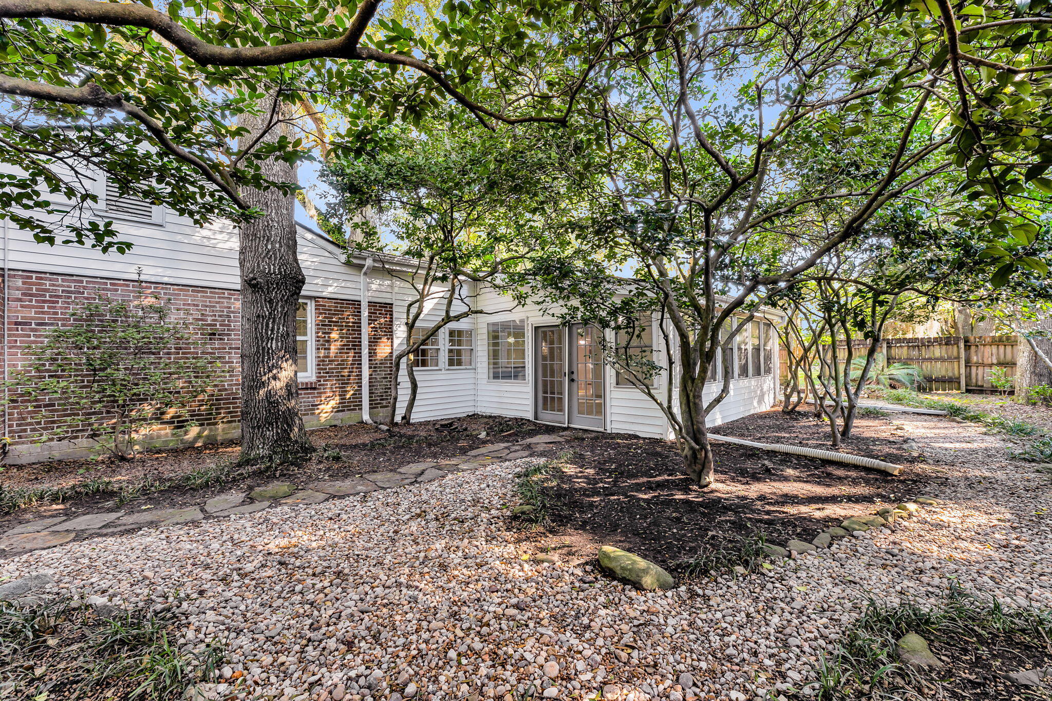 Charleston, South Carolina, 29412, United States, 4 Bedrooms Bedrooms, ,2 BathroomsBathrooms,Residential,For Sale,1983984