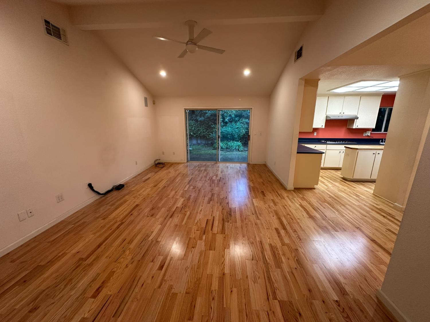 Davis, California, 95616, United States, 3 Bedrooms Bedrooms, ,3 BathroomsBathrooms,Residential,For Sale,1846726