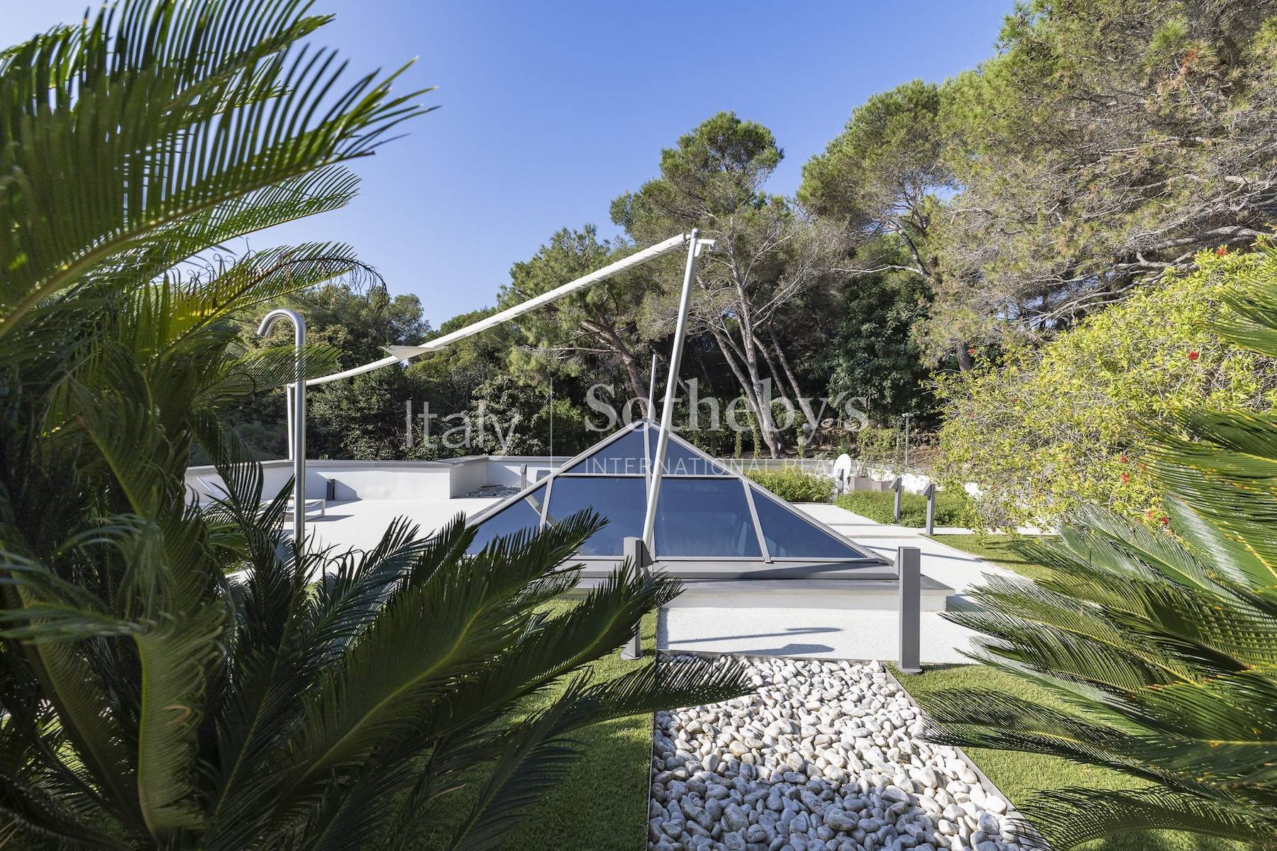  Exclusive villa surrounded by greenery just steps from the sea - 物件實景