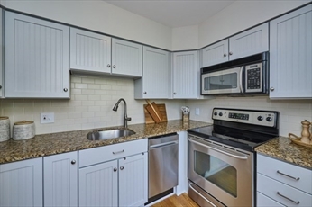 Boston, Massachusetts, 02129, United States, 2 Bedrooms Bedrooms, ,1 BathroomBathrooms,Residential,For Sale,2048147