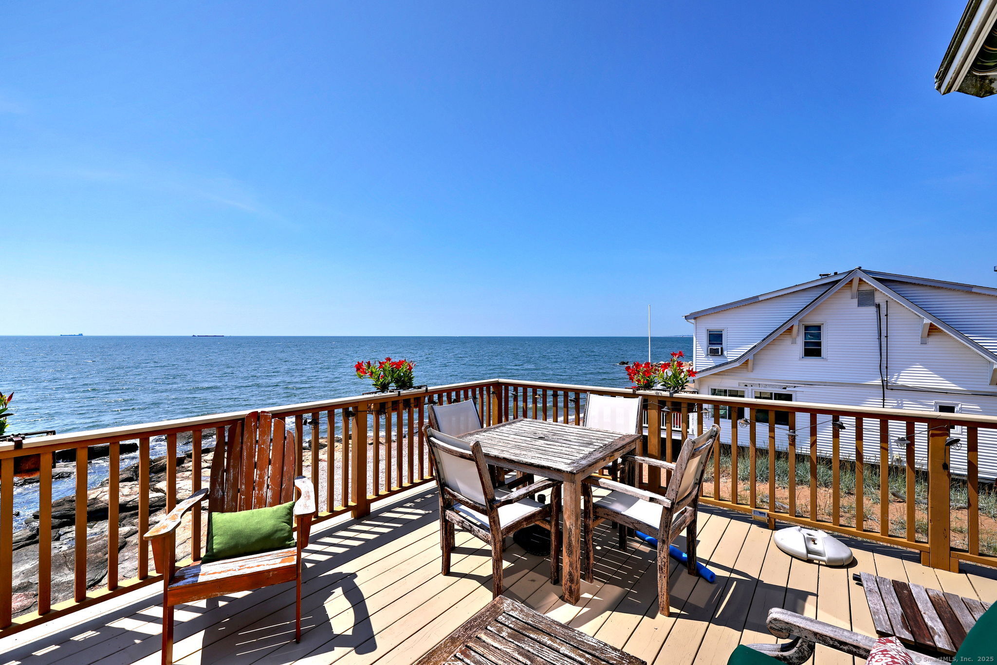 East Haven, Connecticut, 06512, United States, 2 Bedrooms Bedrooms, ,2 BathroomsBathrooms,Residential,For Sale,1917765
